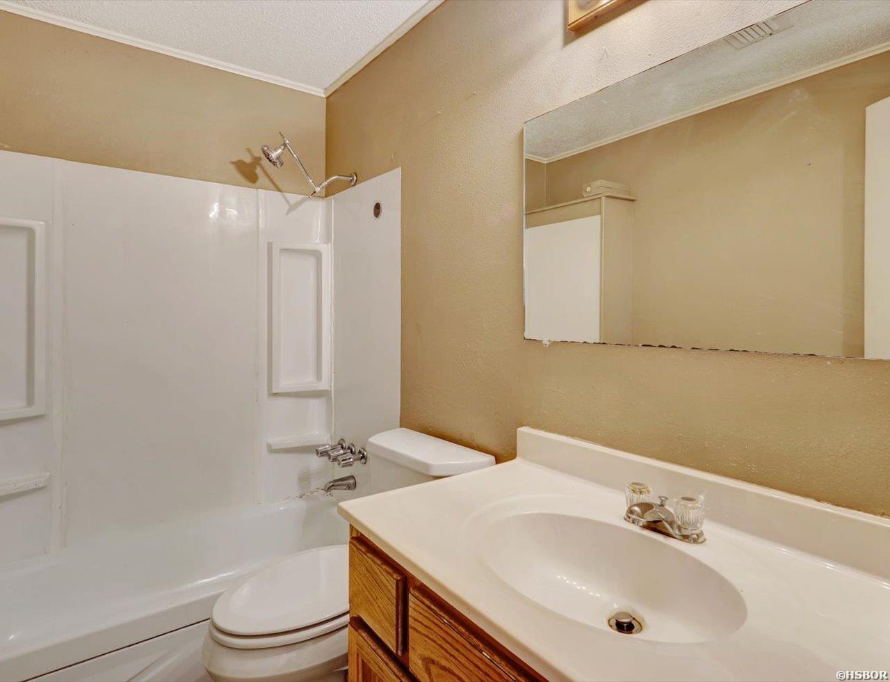3669 Amity Property Photo 19