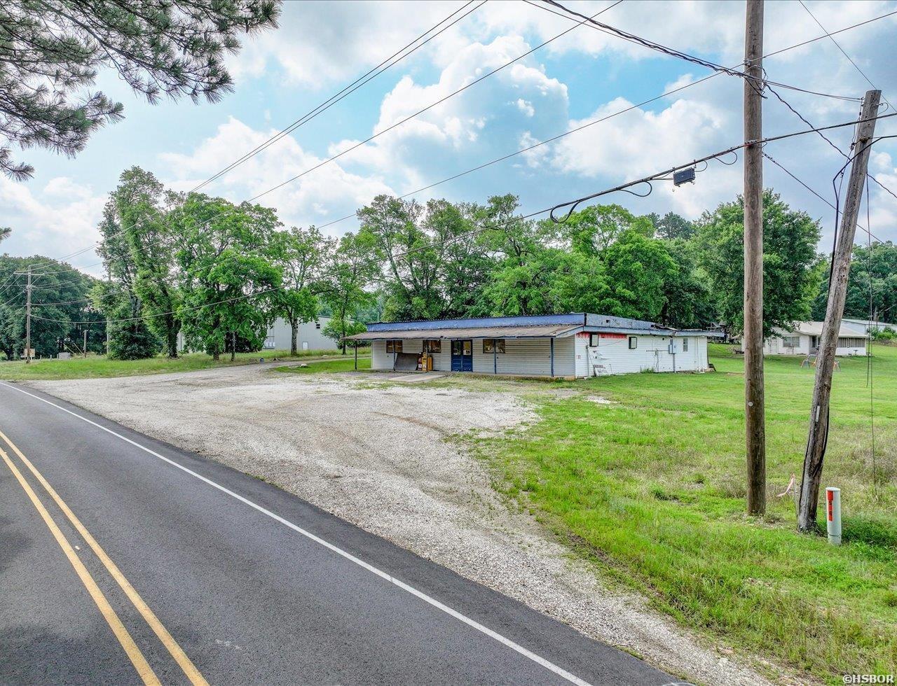 3669 Amity Property Photo 20