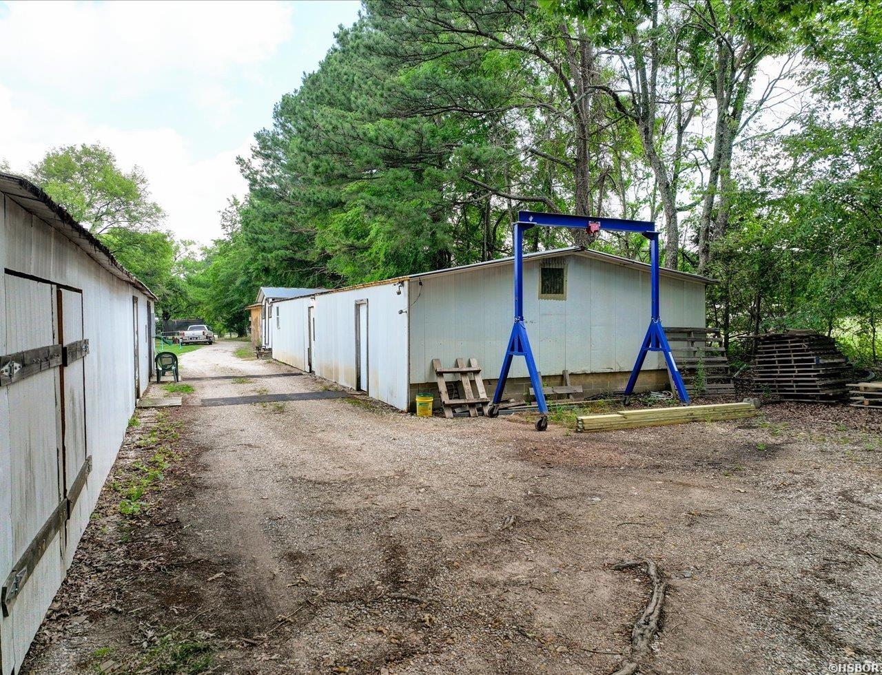 3669 Amity Property Photo 32