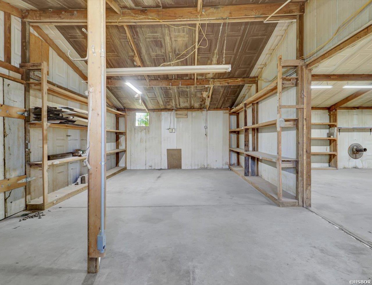 3669 Amity Property Photo 35