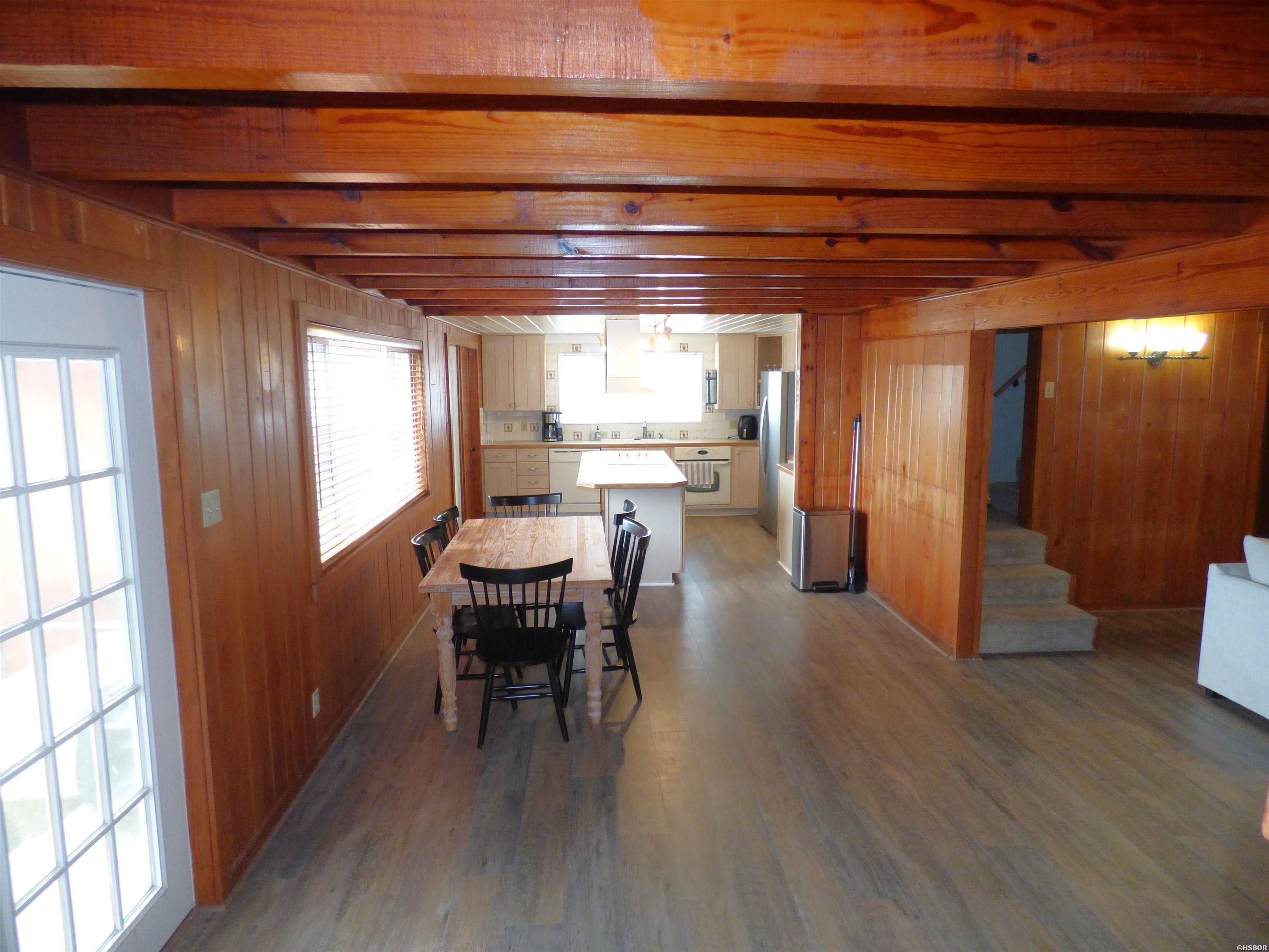 213 Long Island Property Photo 11