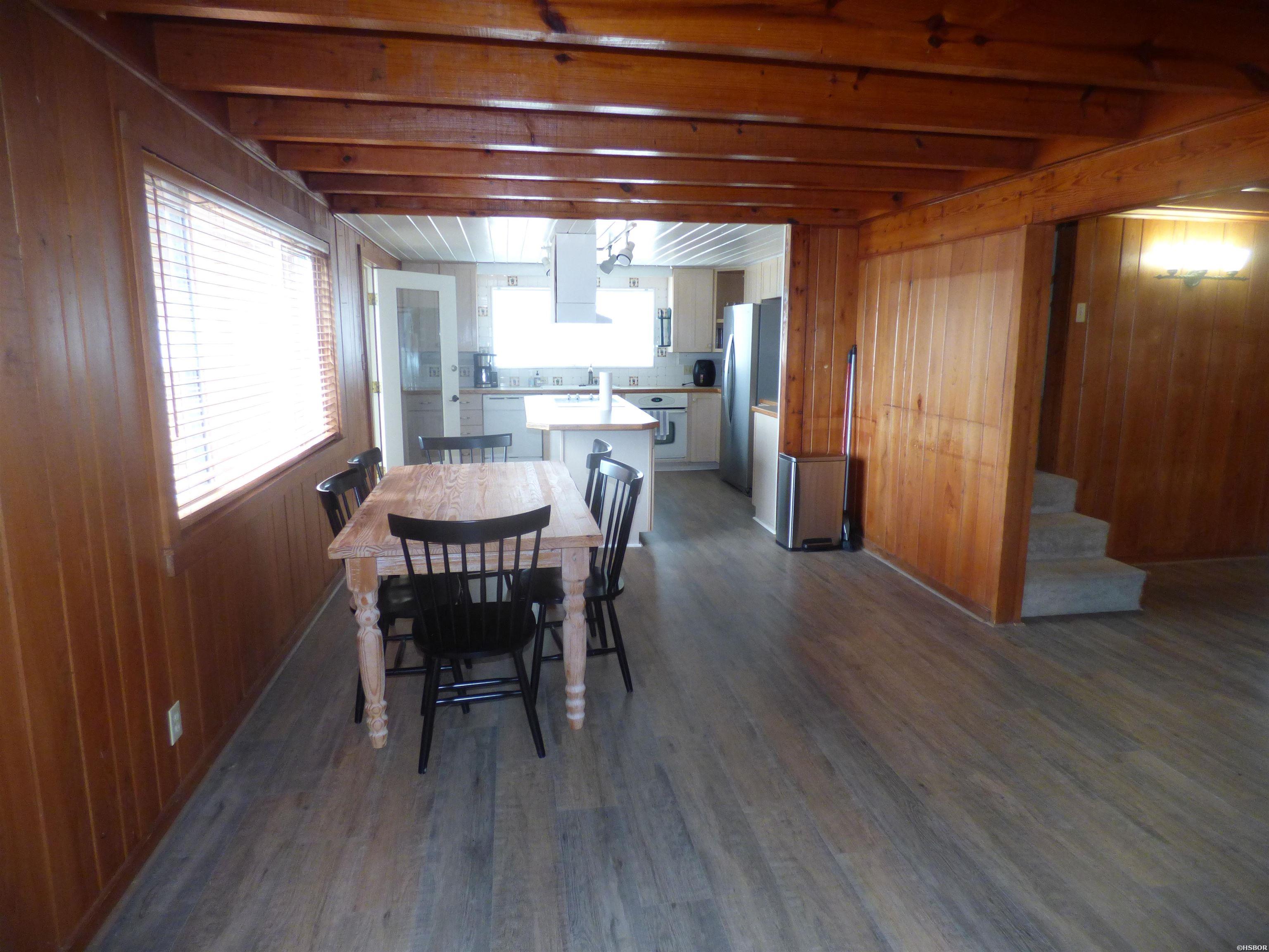 213 Long Island Property Photo 12