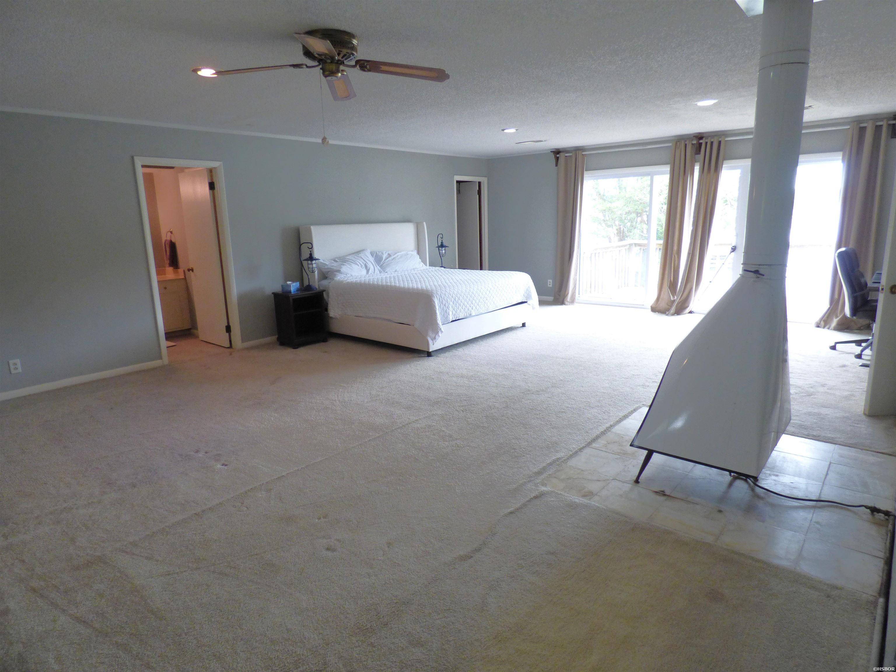213 Long Island Property Photo 20