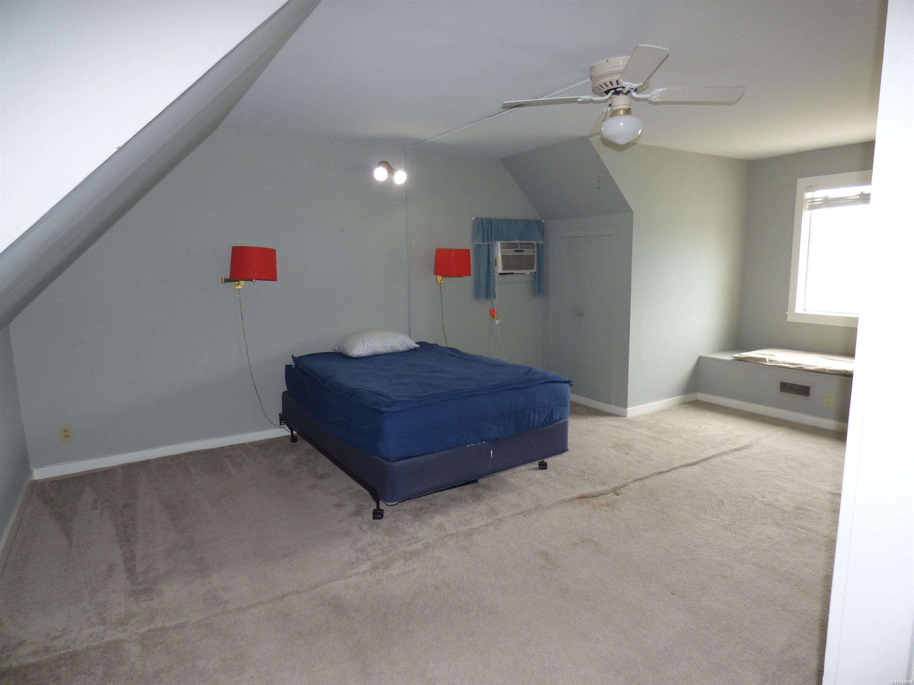 213 Long Island Property Photo 28