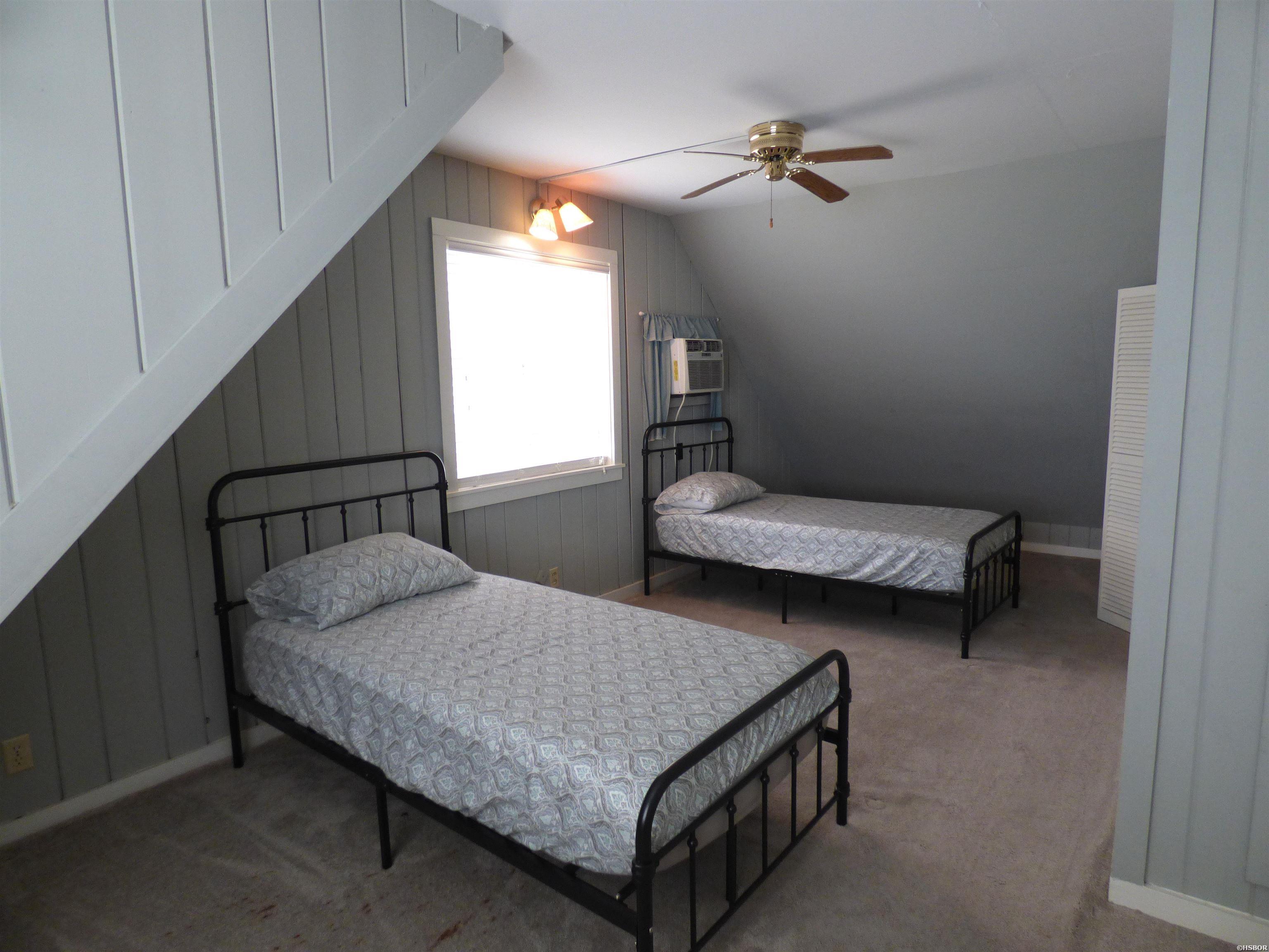 213 Long Island Property Photo 34