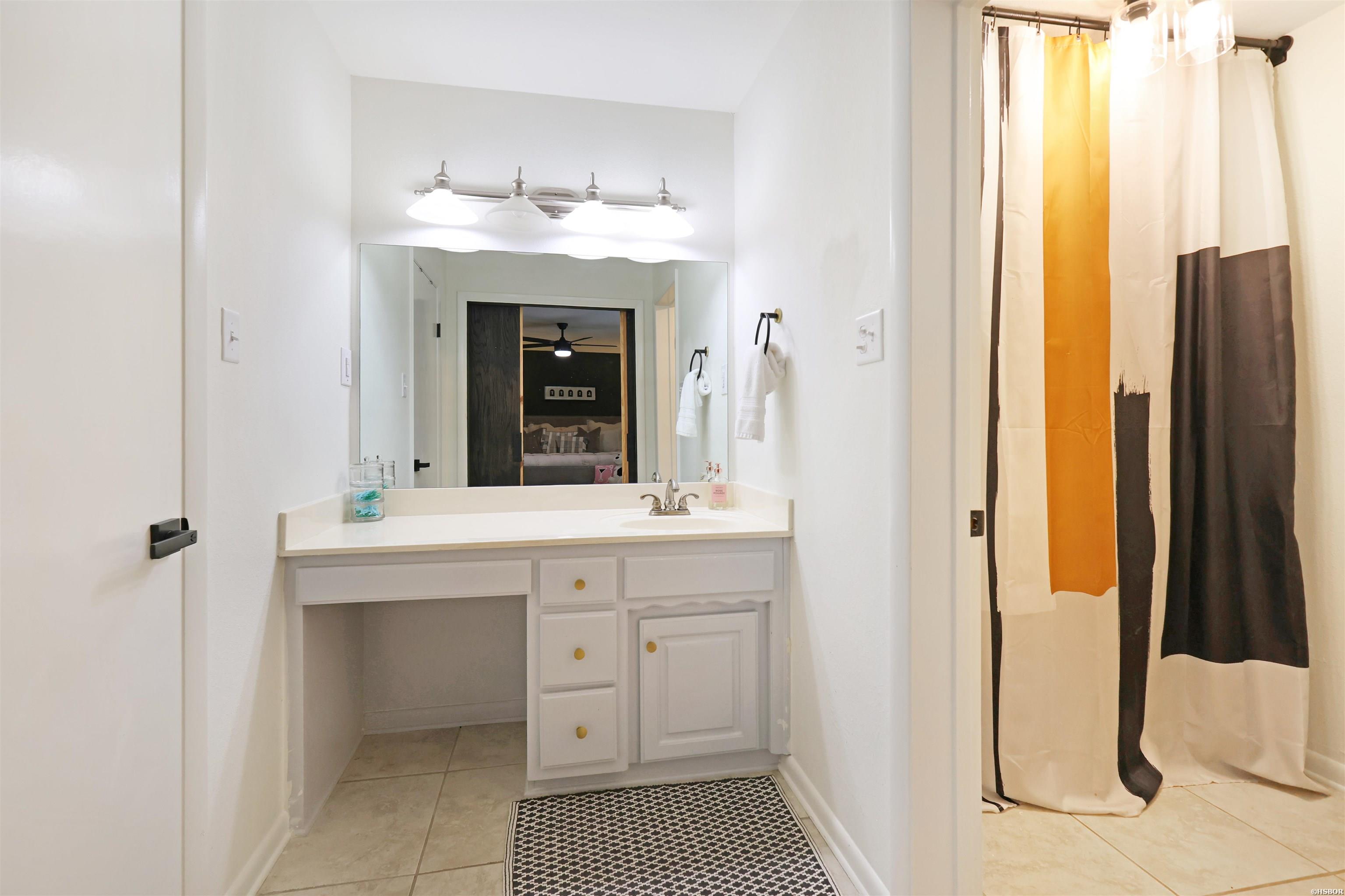 111 Glenridge Court Property Photo 24