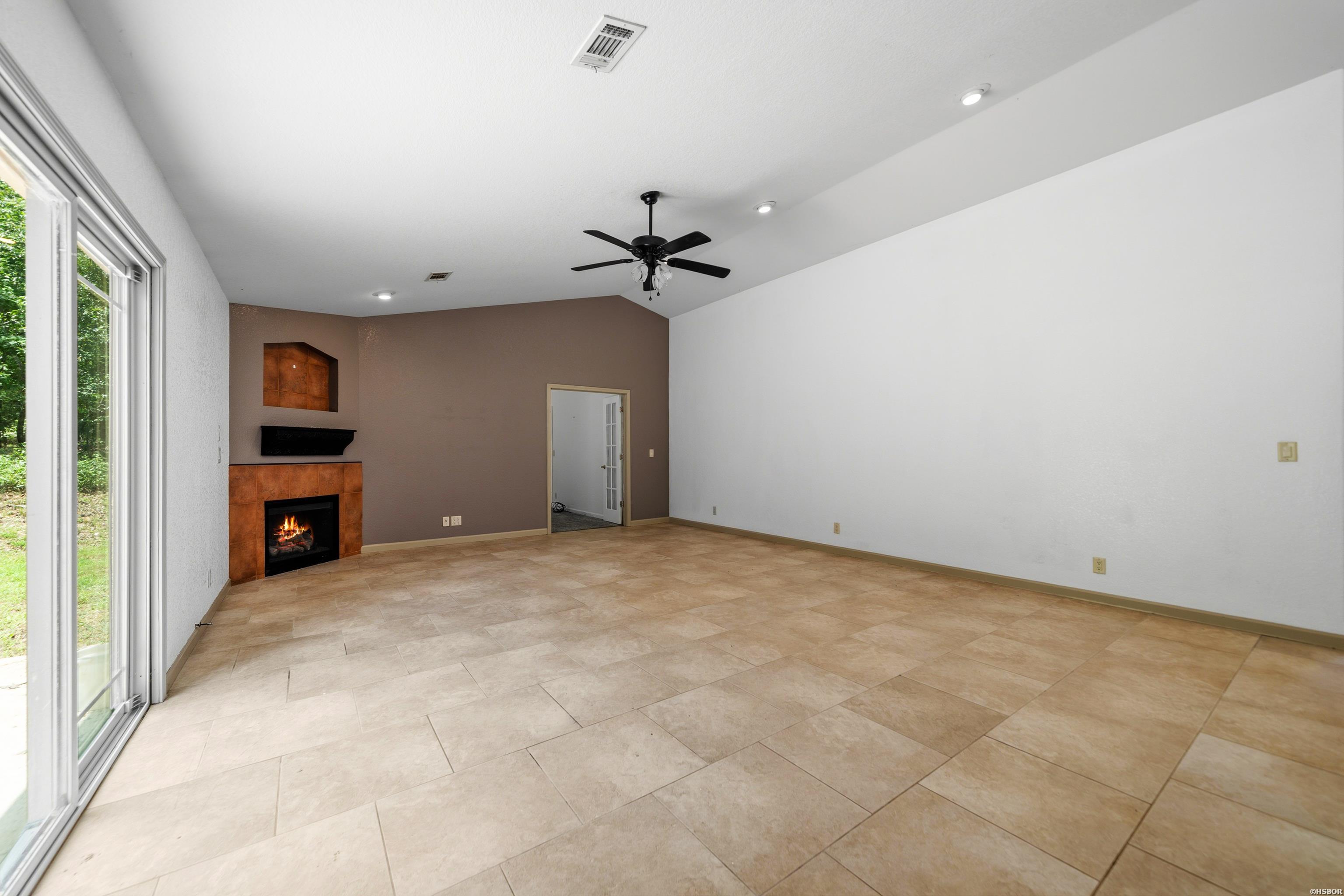 35 San Sebastian Way Property Photo 8