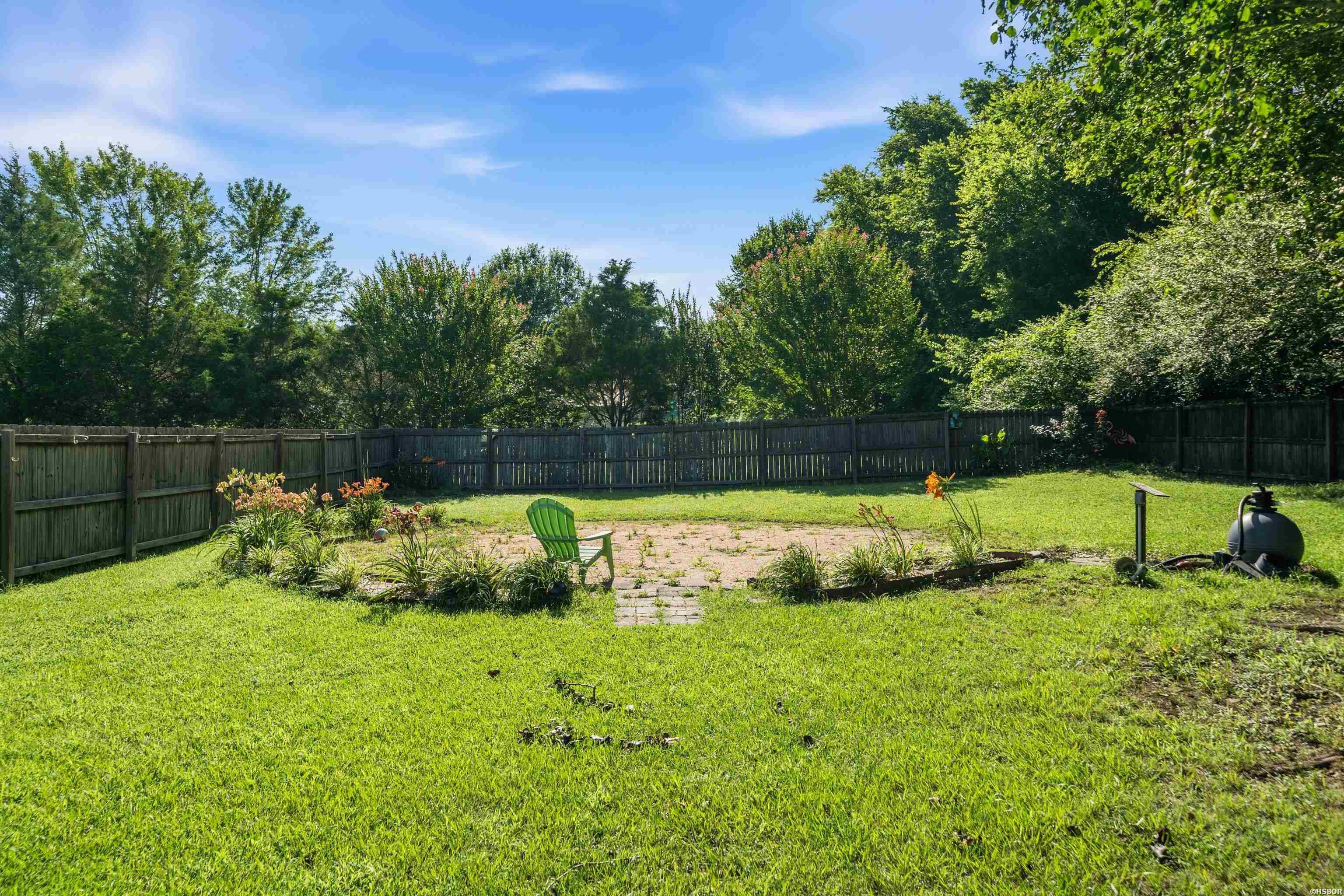 292 Woodland Cove Property Photo 32