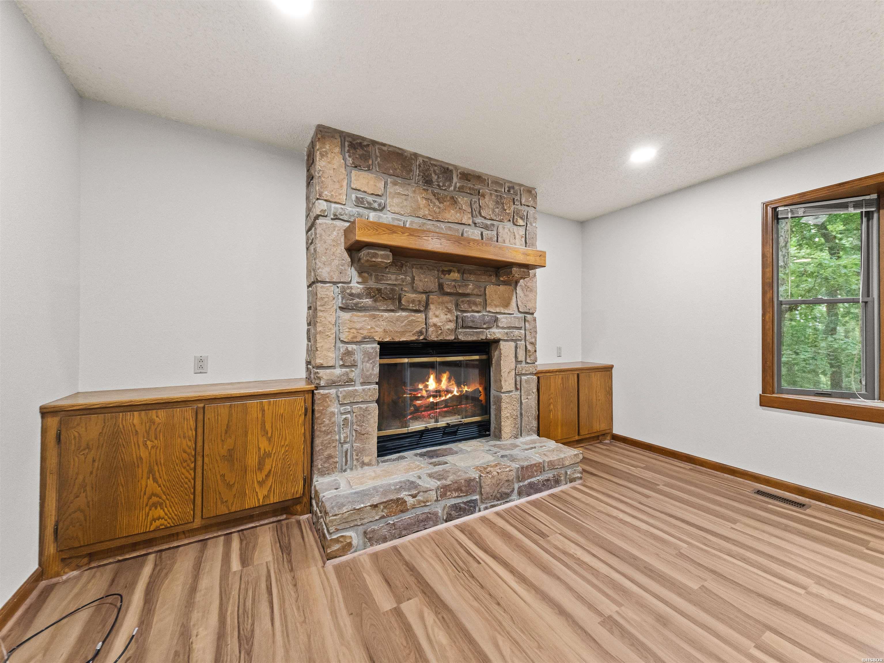 104 Aspe Lane Property Photo 8