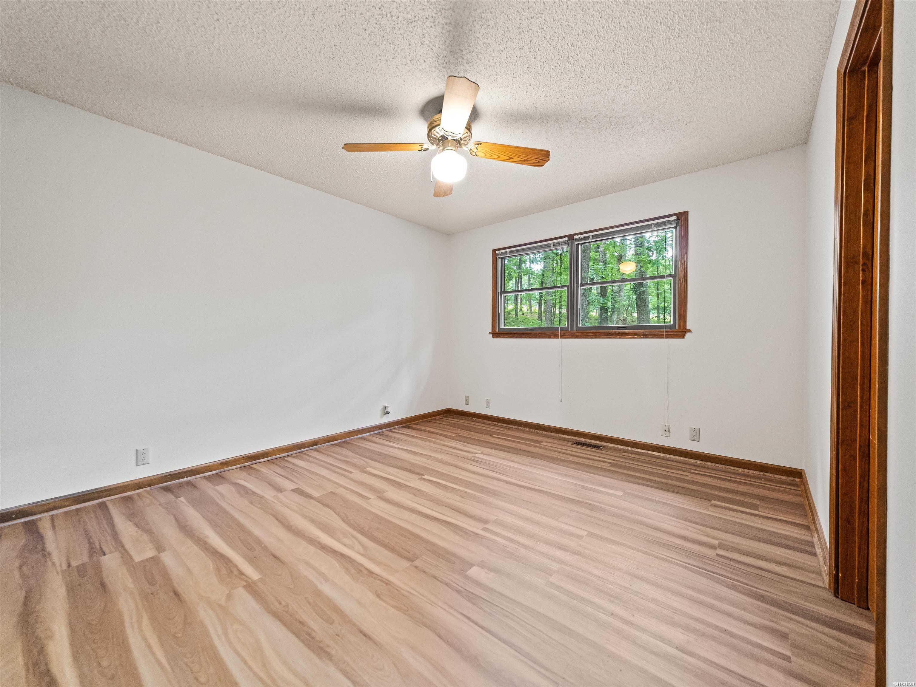 104 Aspe Lane Property Photo 26