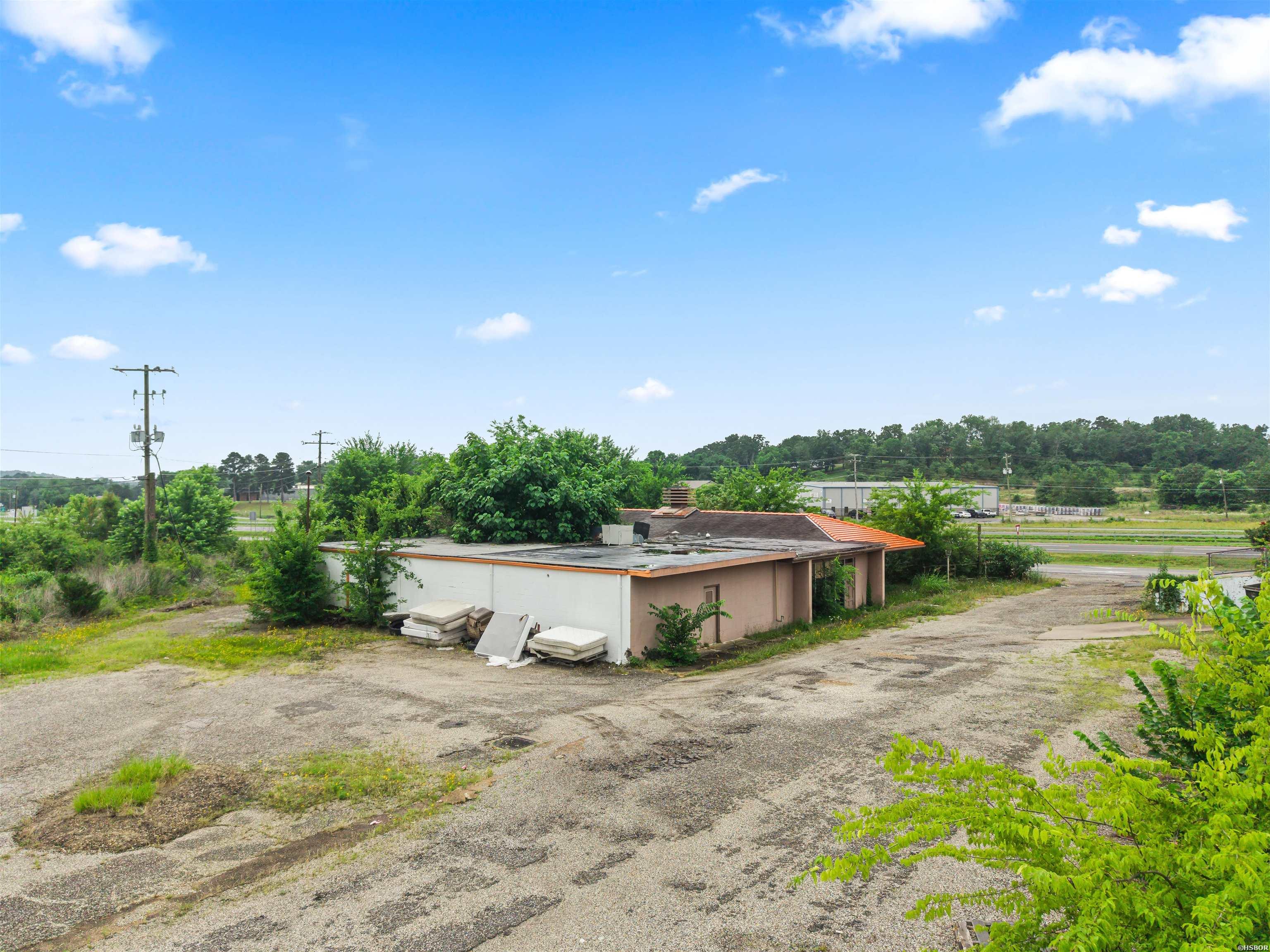 1873 & 1875 E Grand Property Photo 5