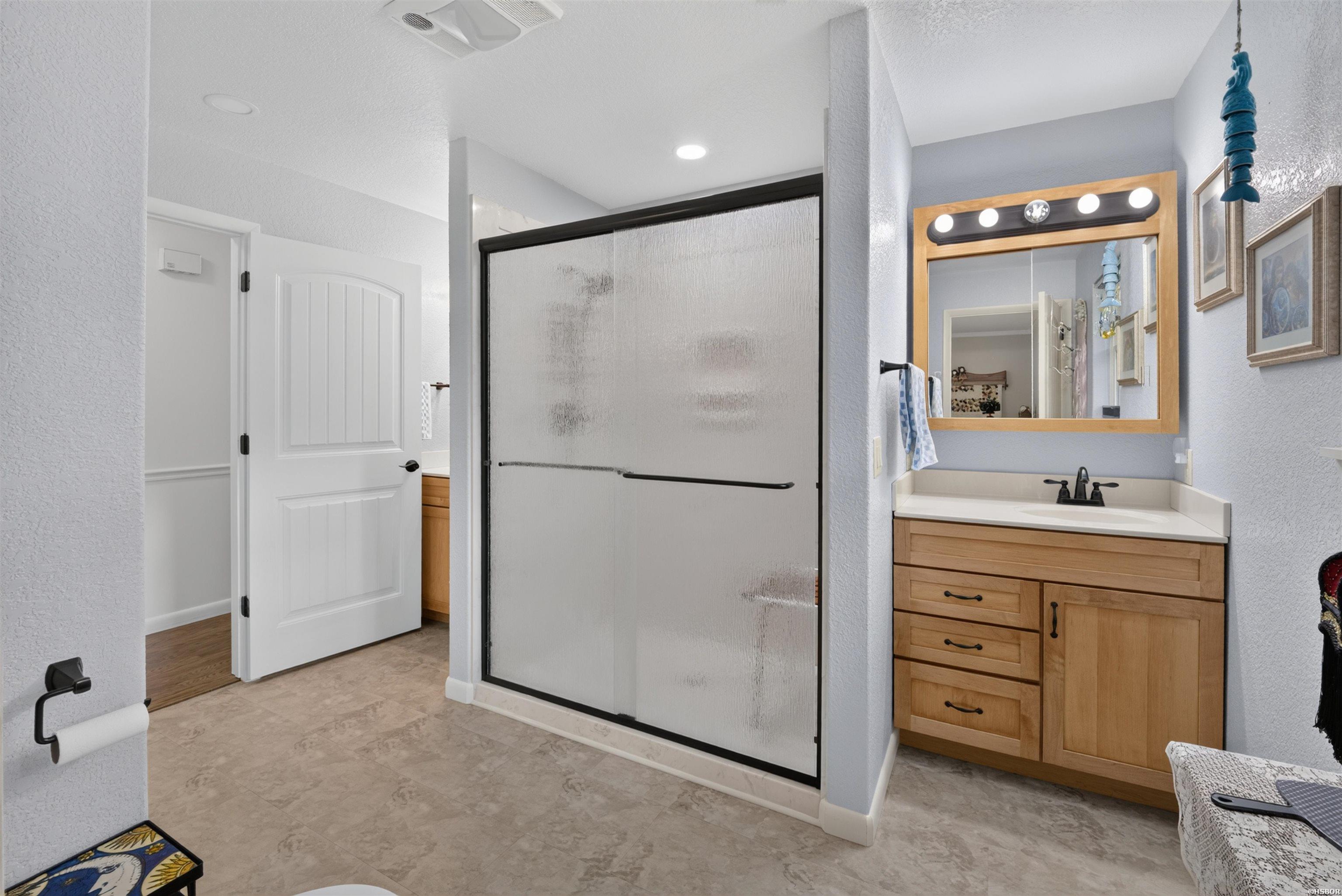 175 Thunder Road Property Photo 13
