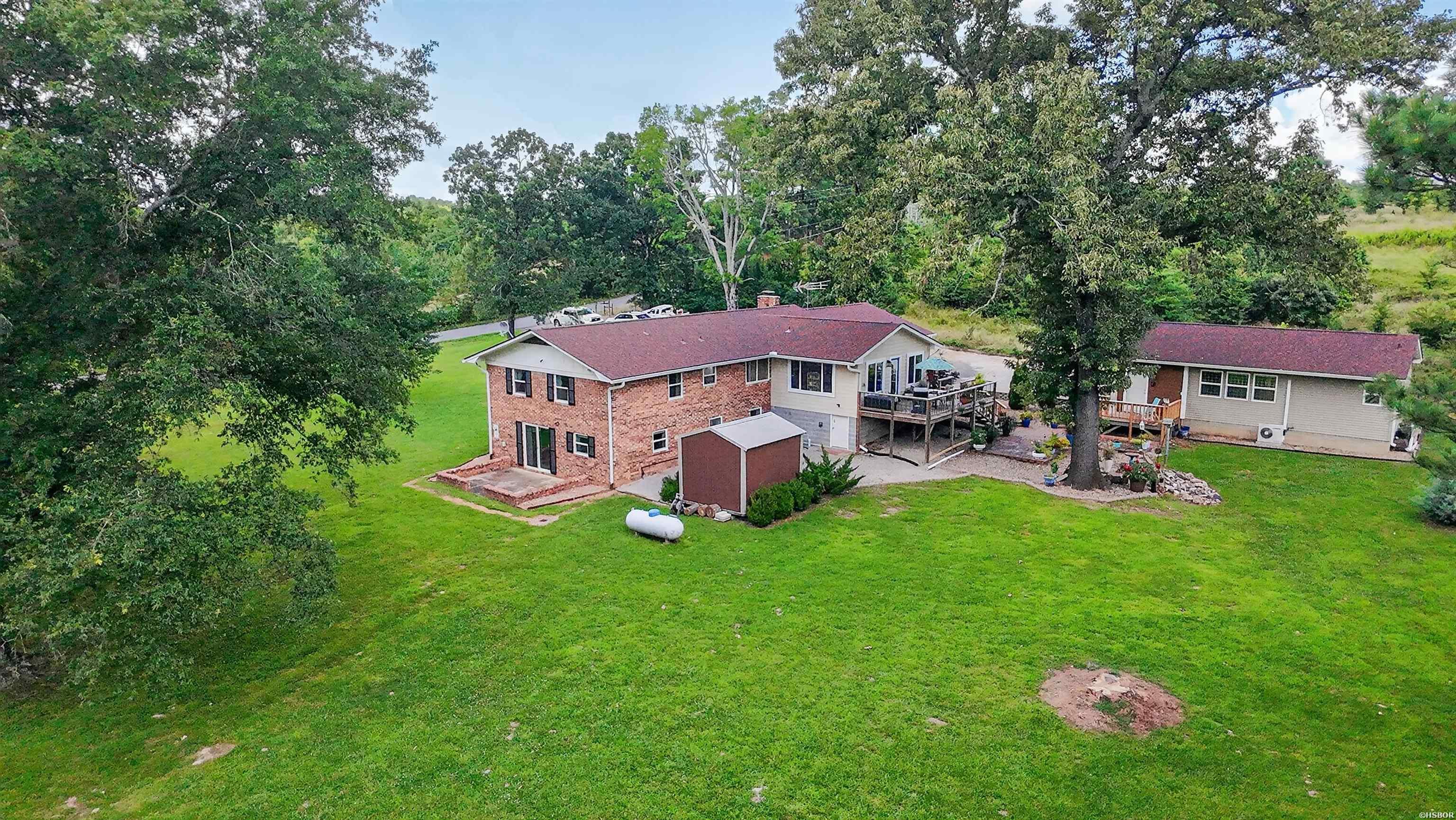175 Thunder Road Property Photo 34