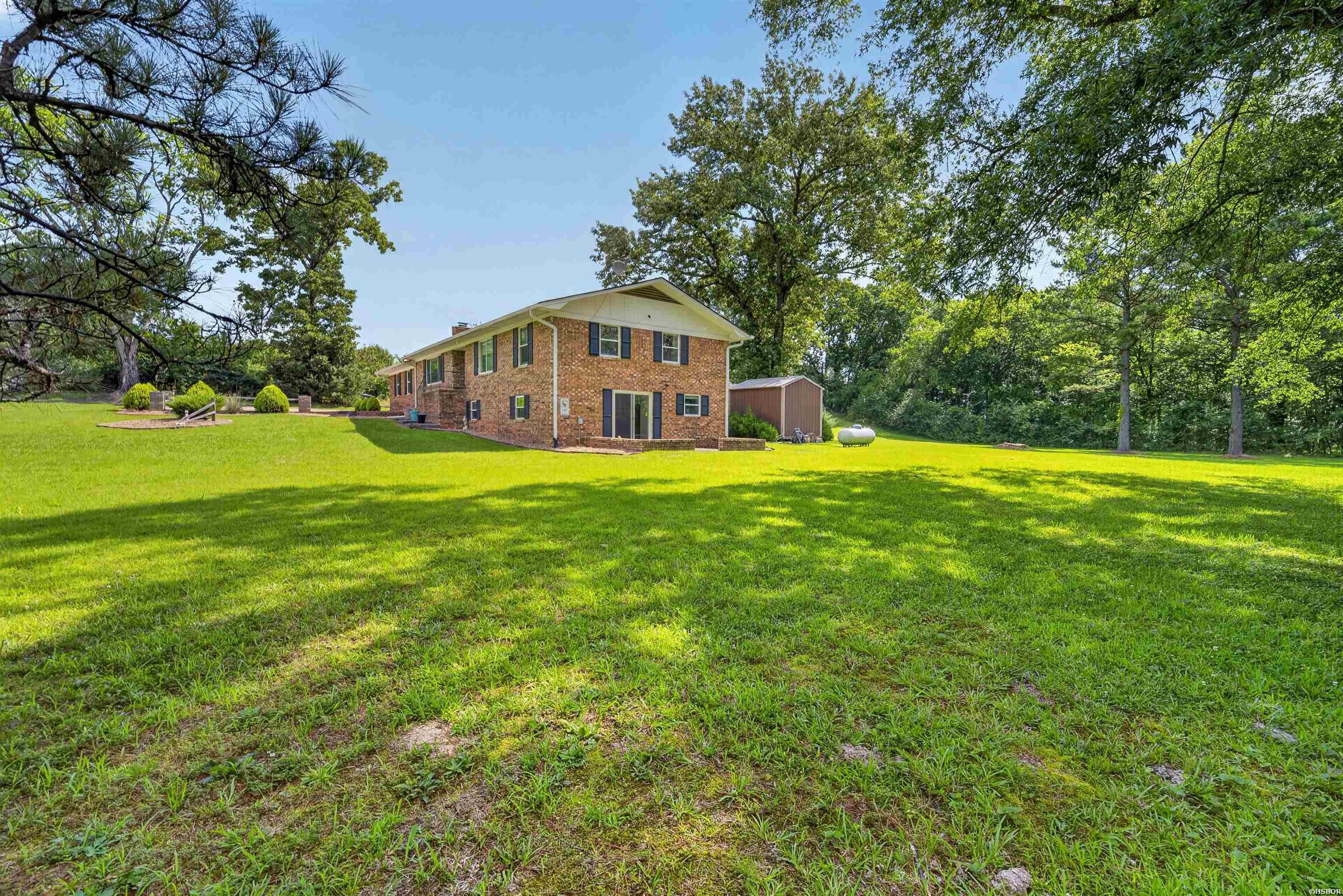 175 Thunder Road Property Photo 36