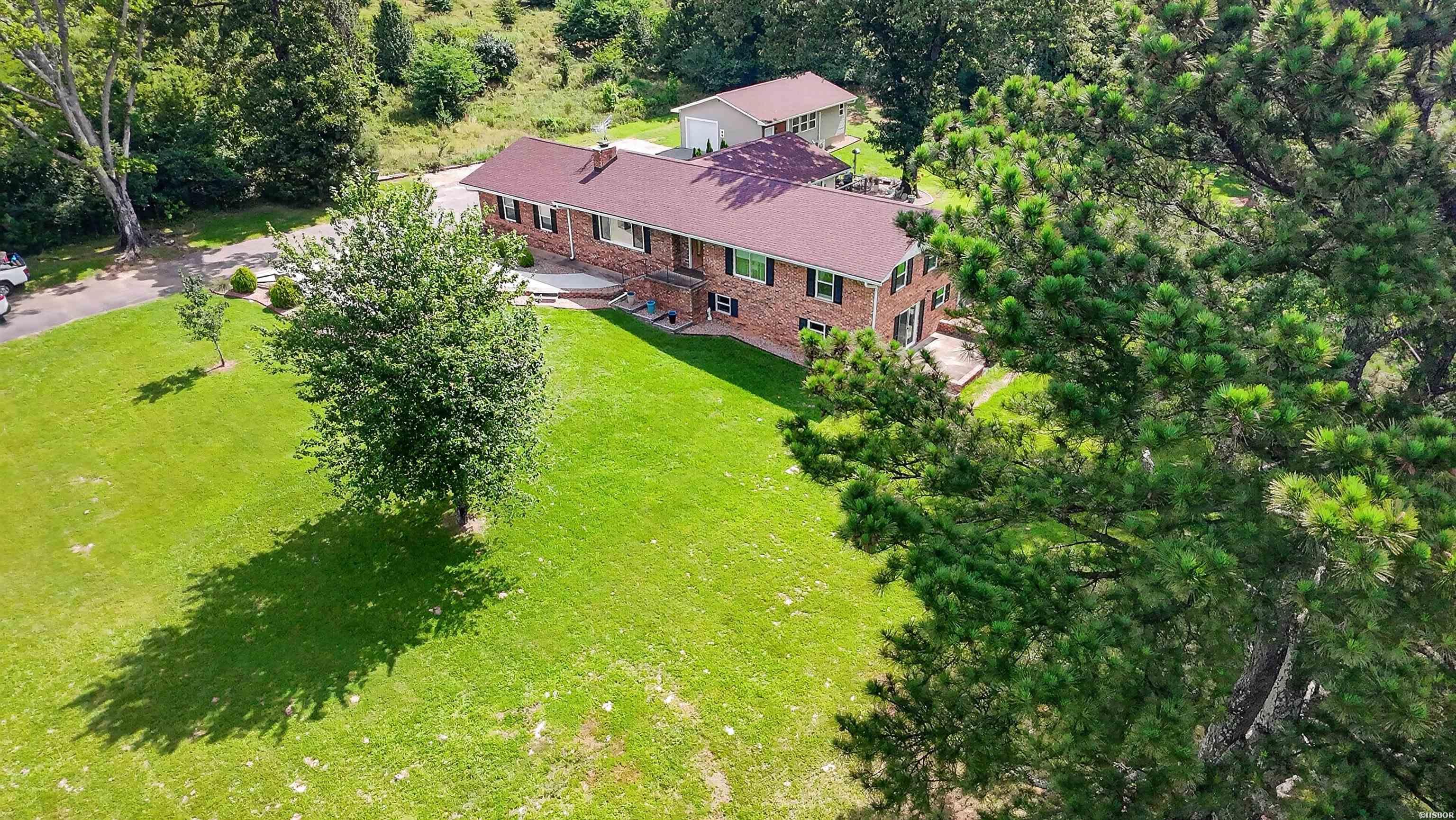 175 Thunder Road Property Photo 43