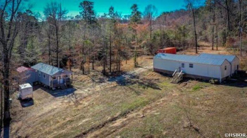 701 Peach Drive Property Photo 1