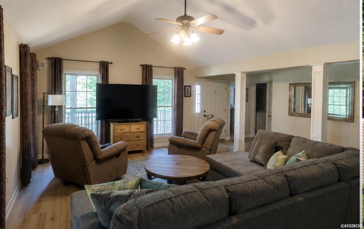100 Pebble Beach Drive Property Photo 6