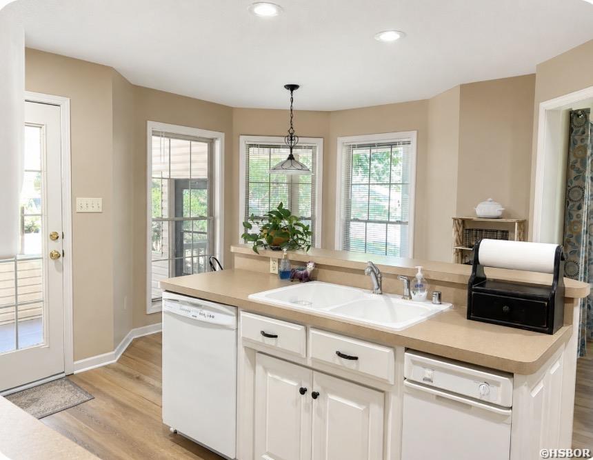 100 Pebble Beach Drive Property Photo 7