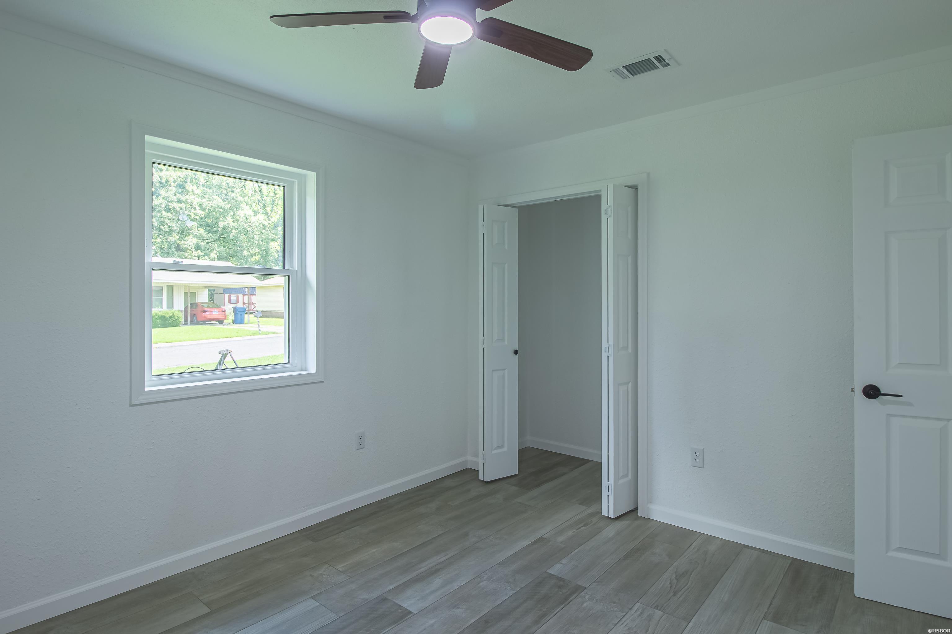 1426 Mimosa Property Photo 11