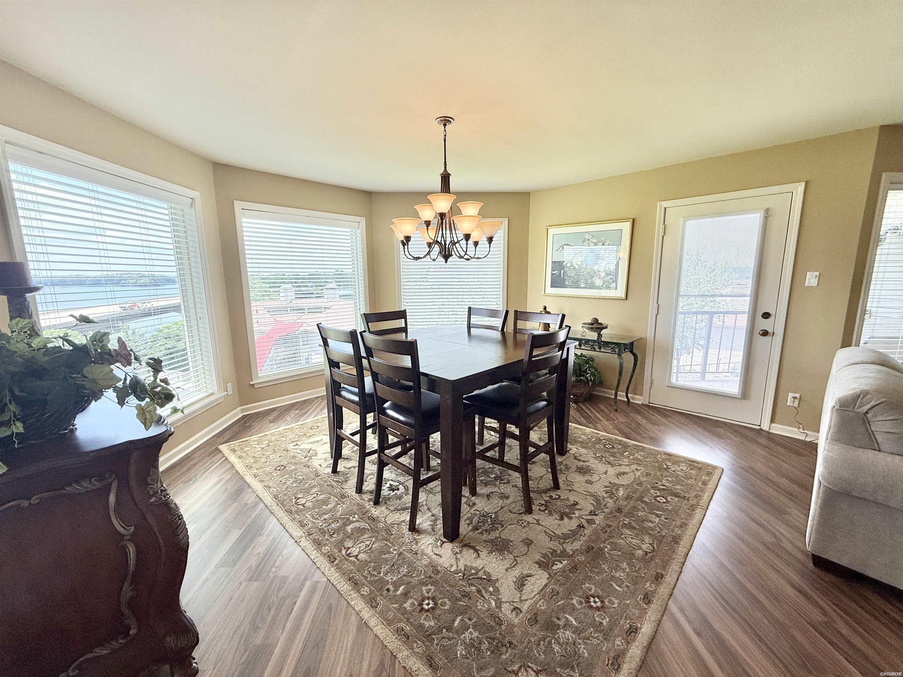 101 Long Island Property Photo 12