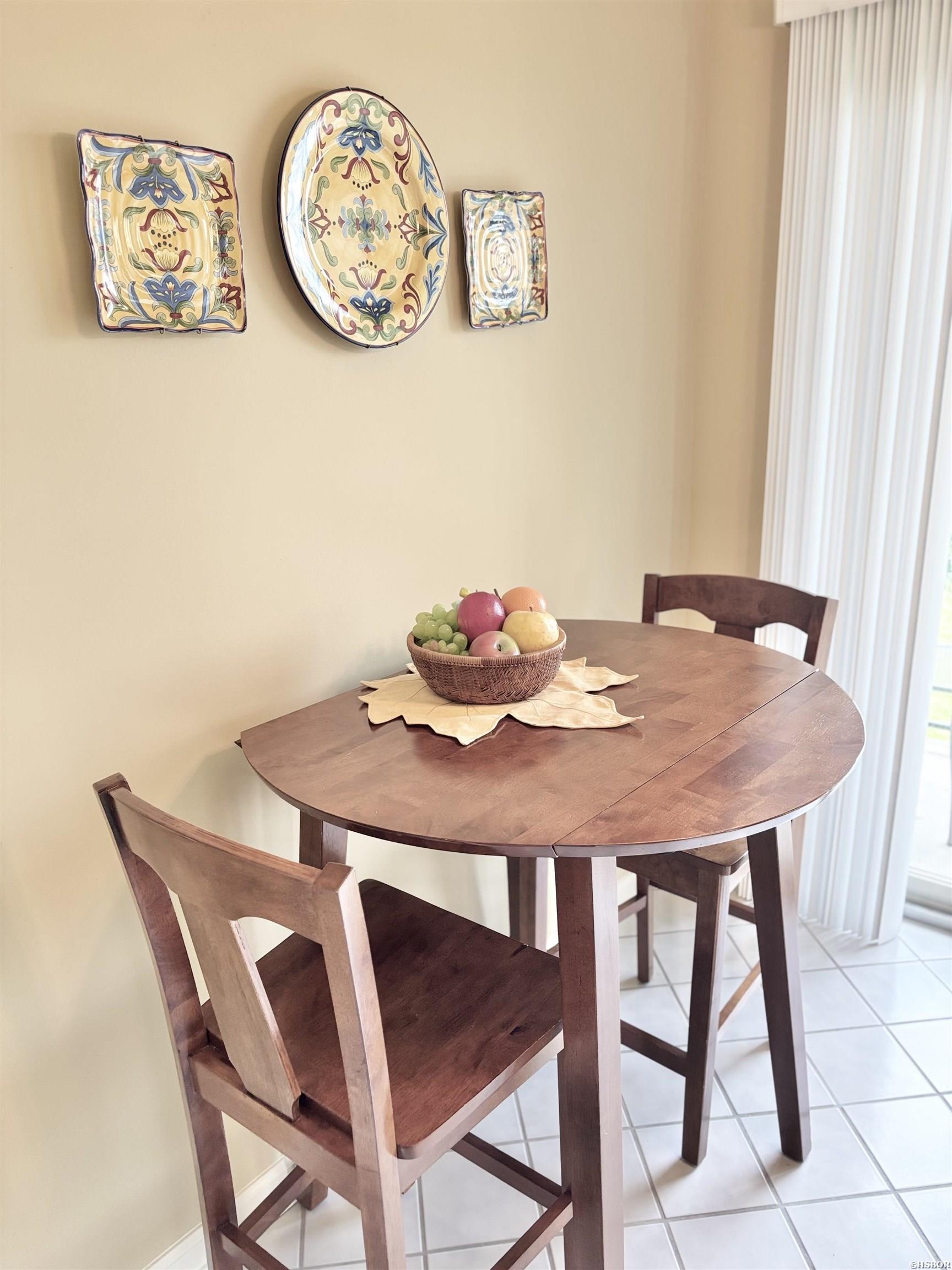101 Long Island Property Photo 15