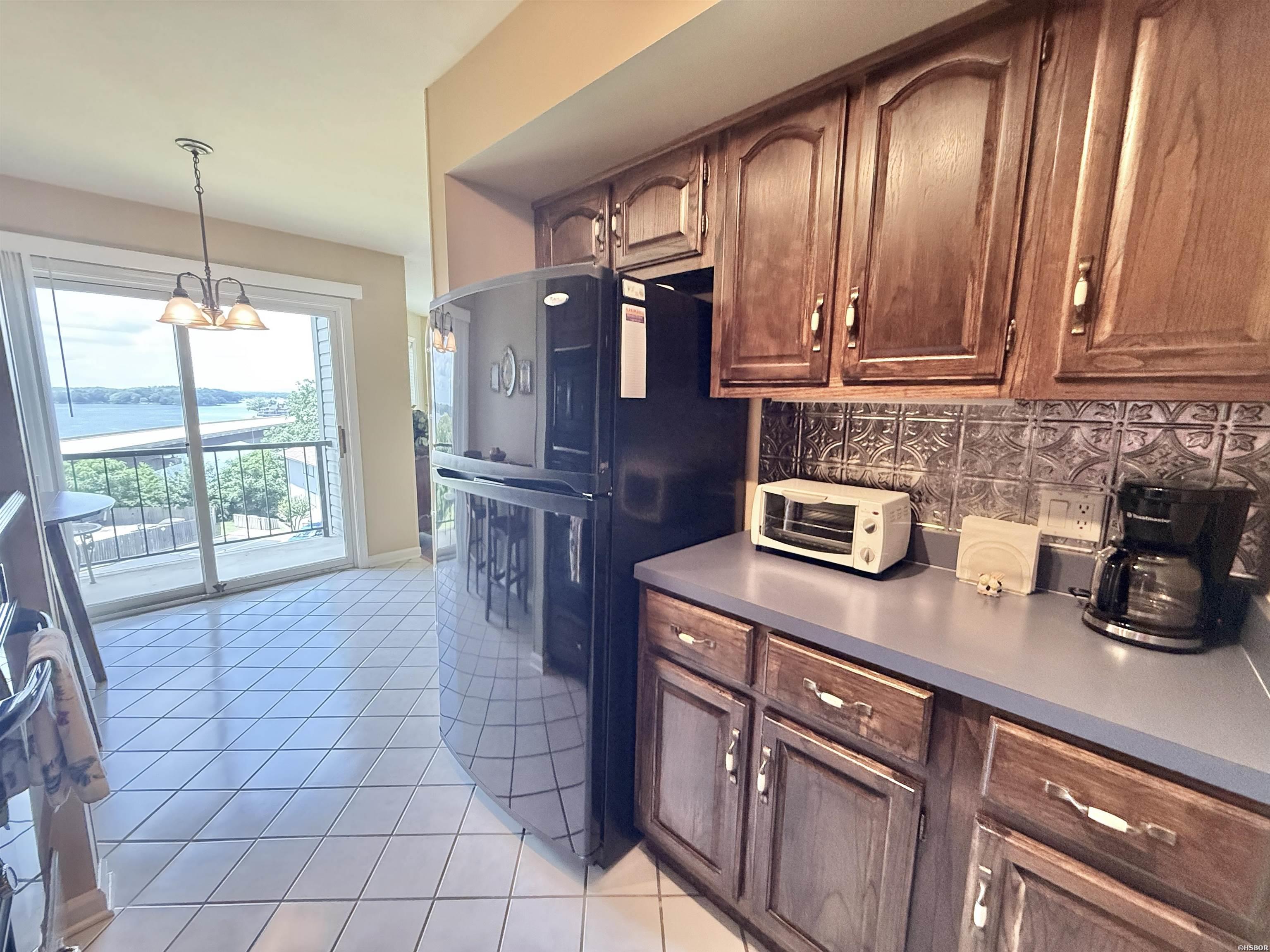 101 Long Island Property Photo 16