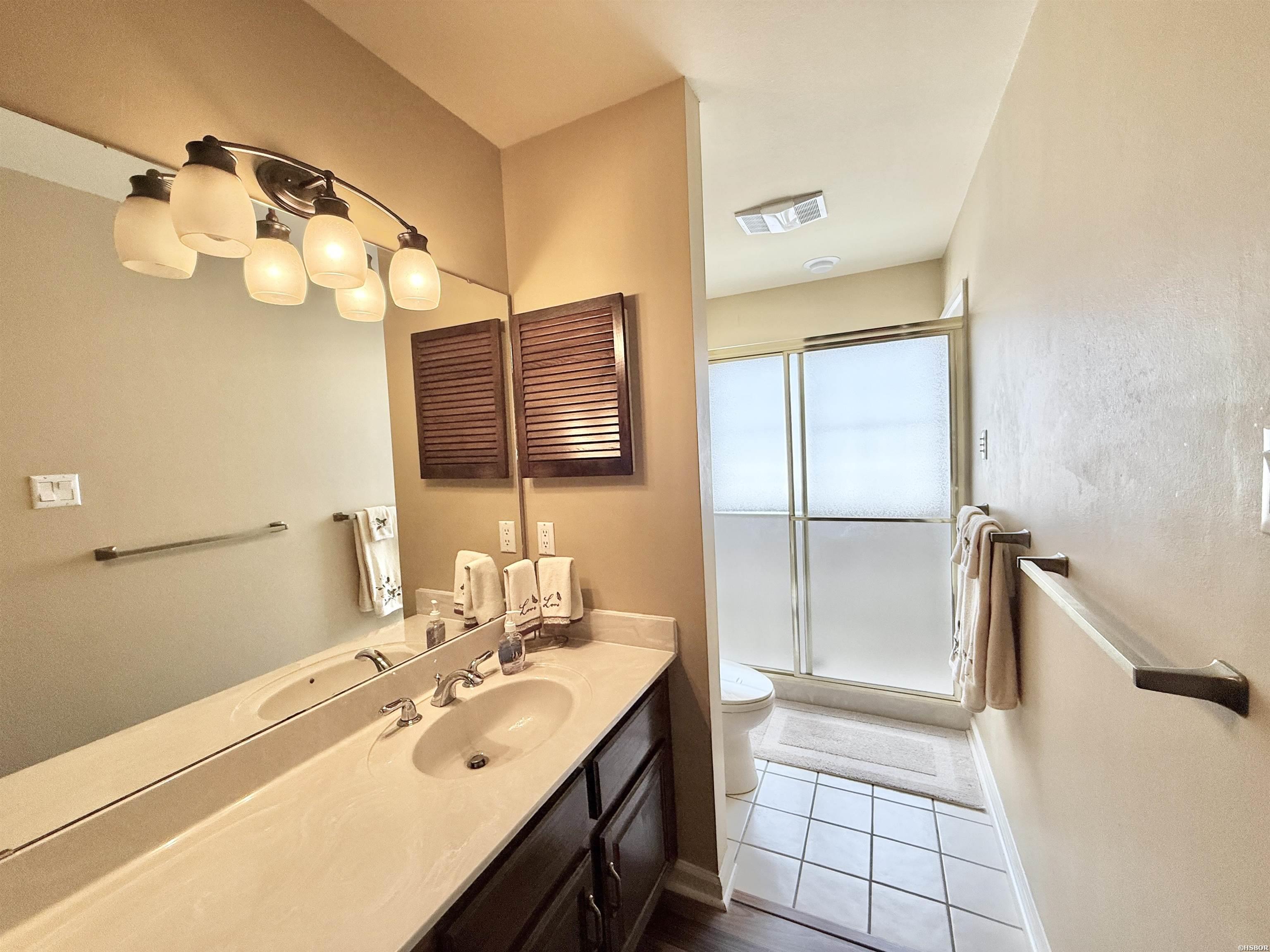 101 Long Island Property Photo 24