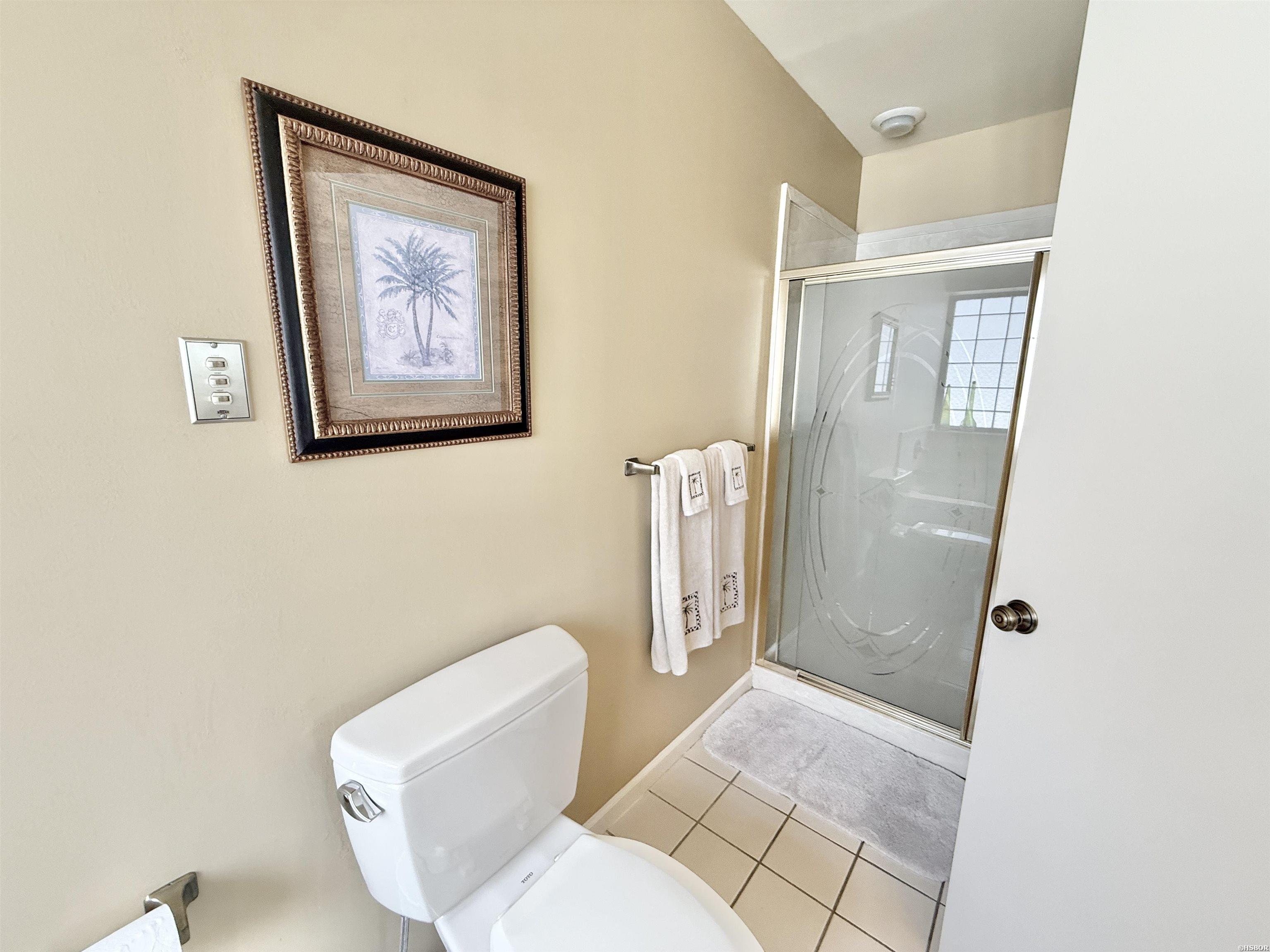 101 Long Island Property Photo 29