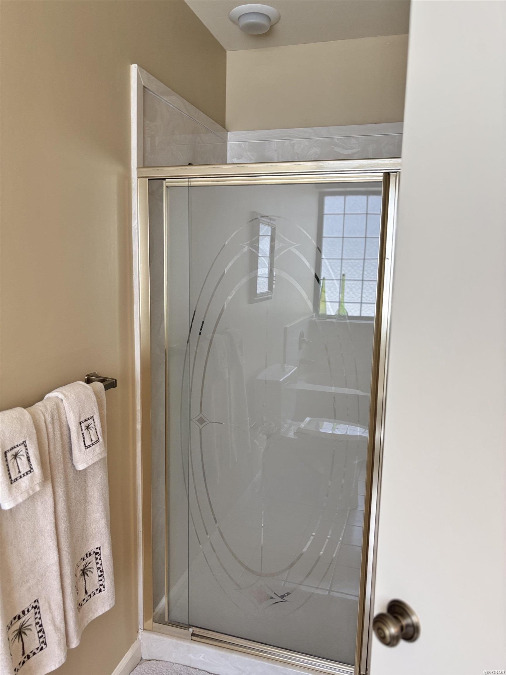 101 Long Island Property Photo 30