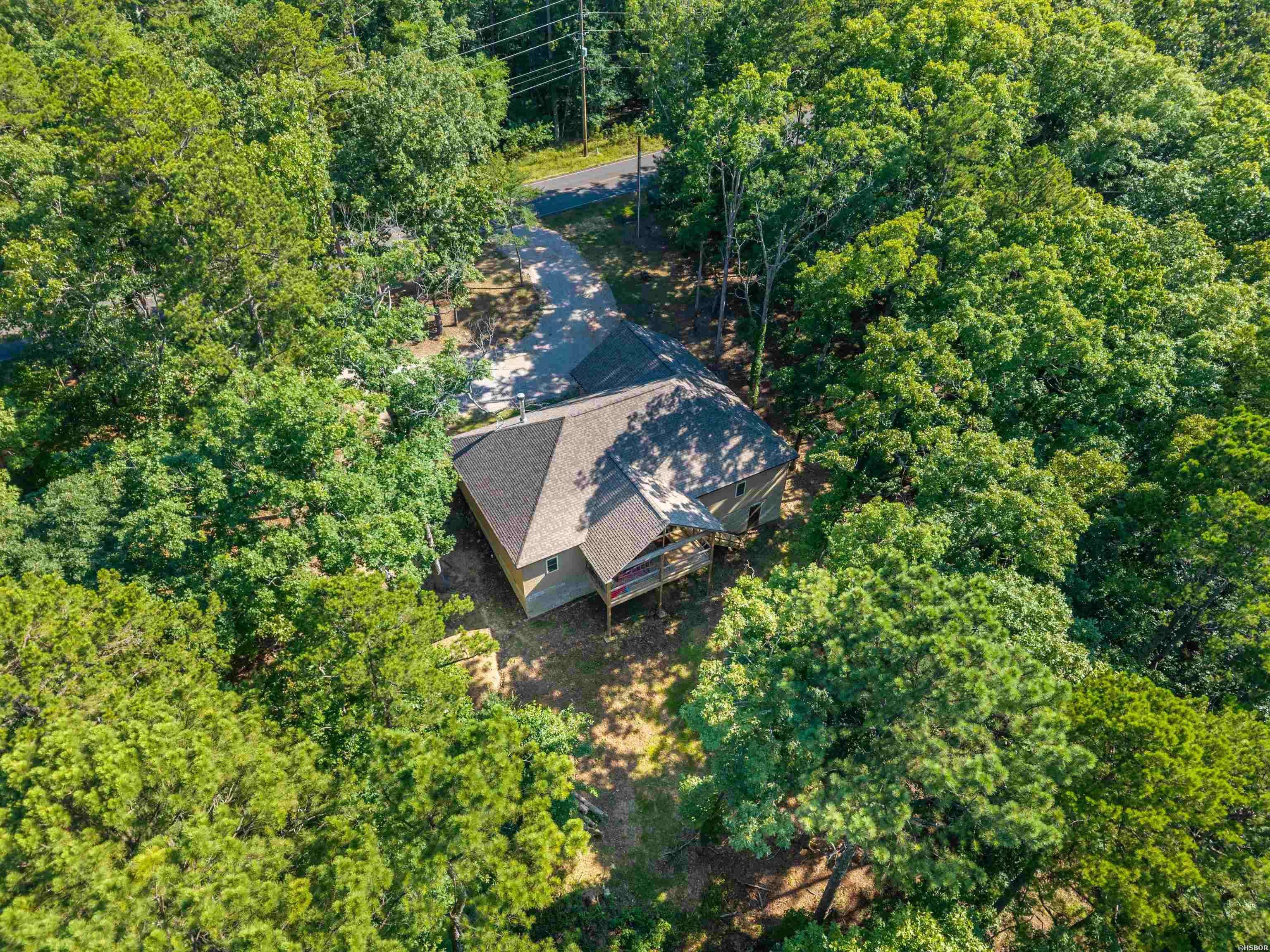 914 Oakgrove Road Property Photo 6