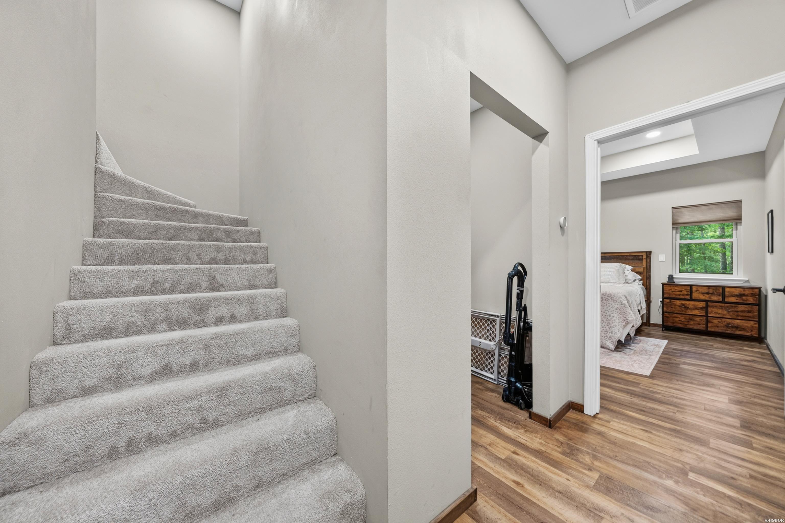 914 Oakgrove Road Property Photo 40