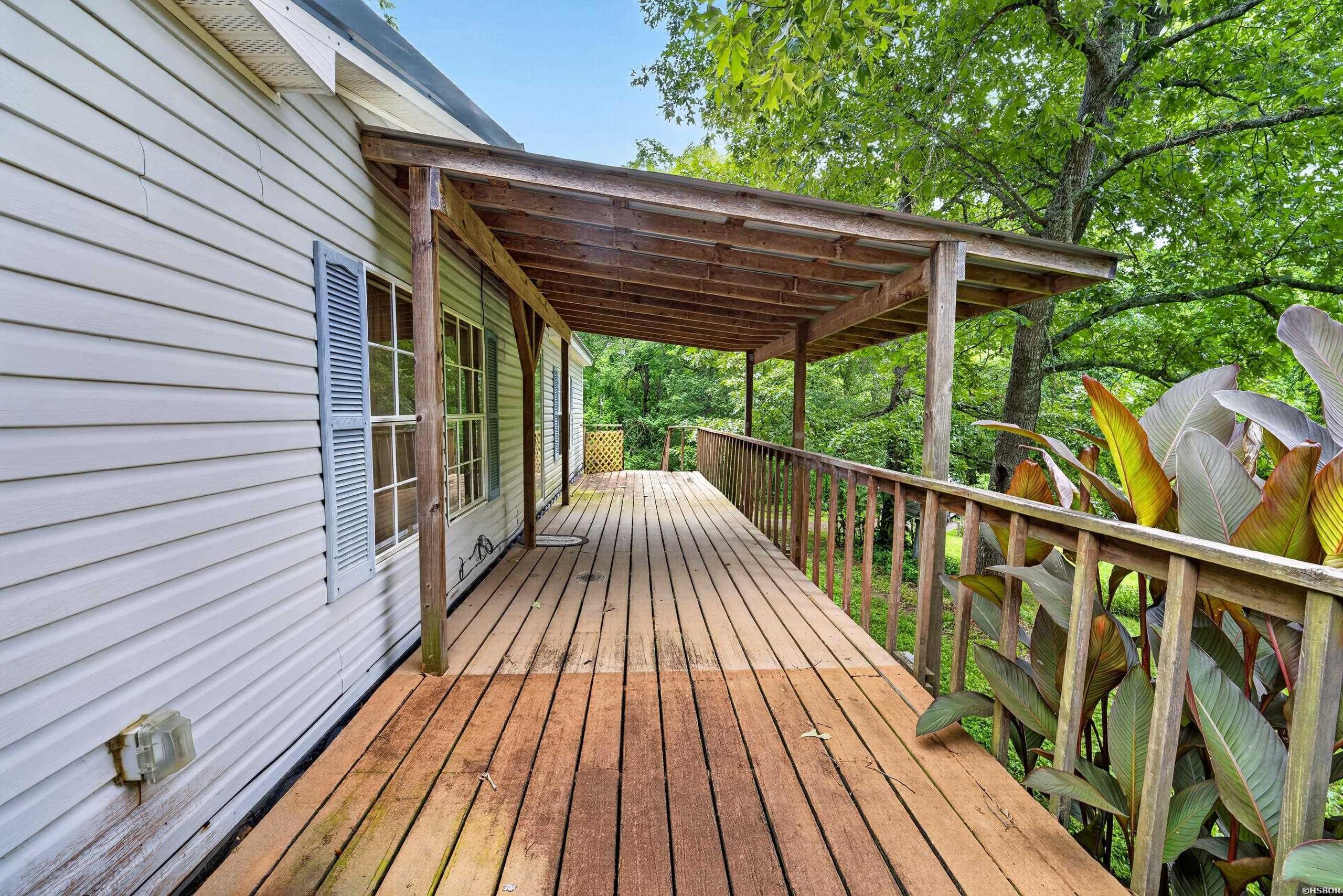 1263 Lost Creek Road Property Photo 4