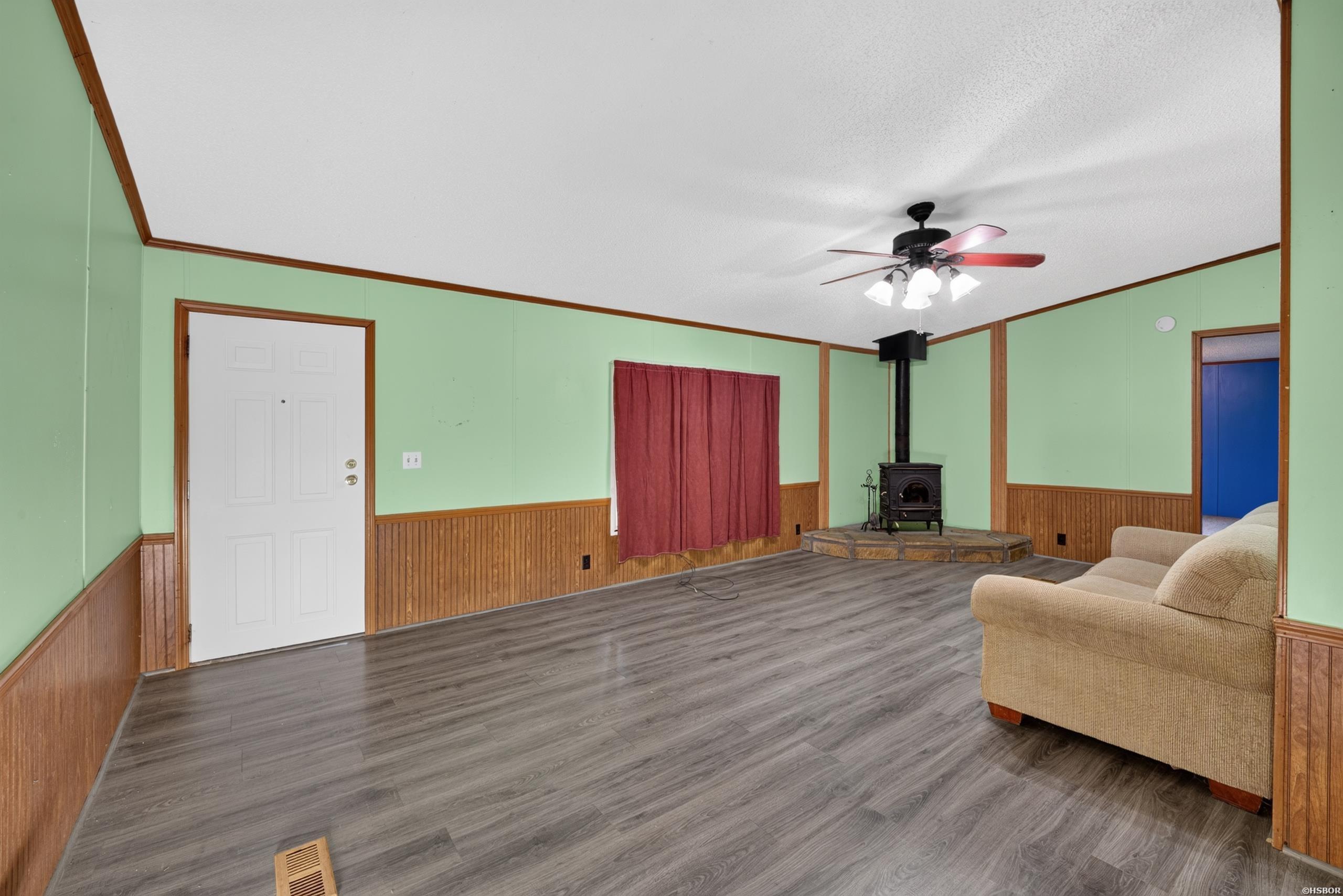 1263 Lost Creek Road Property Photo 6