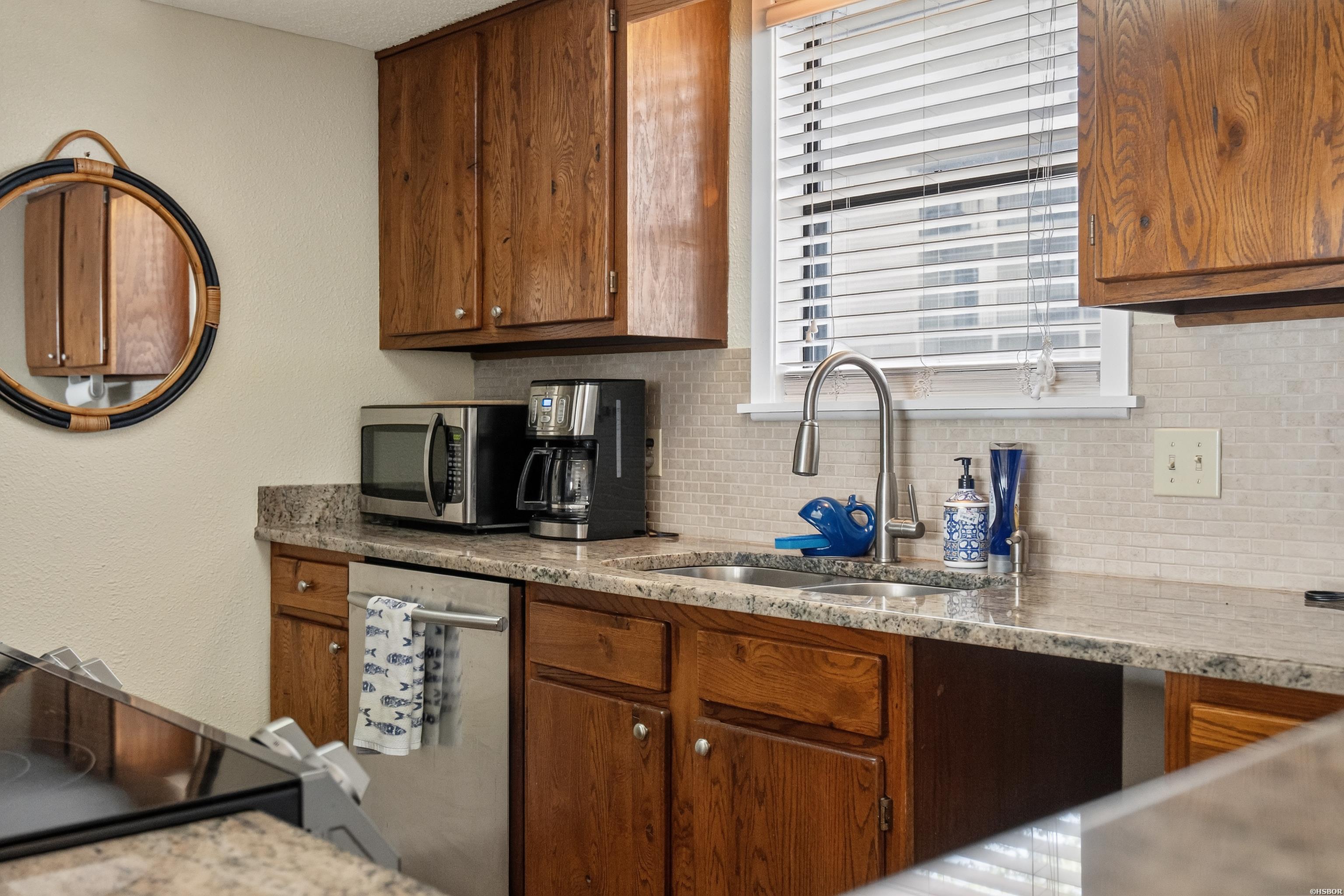 120 Catalina Circle Property Photo 7