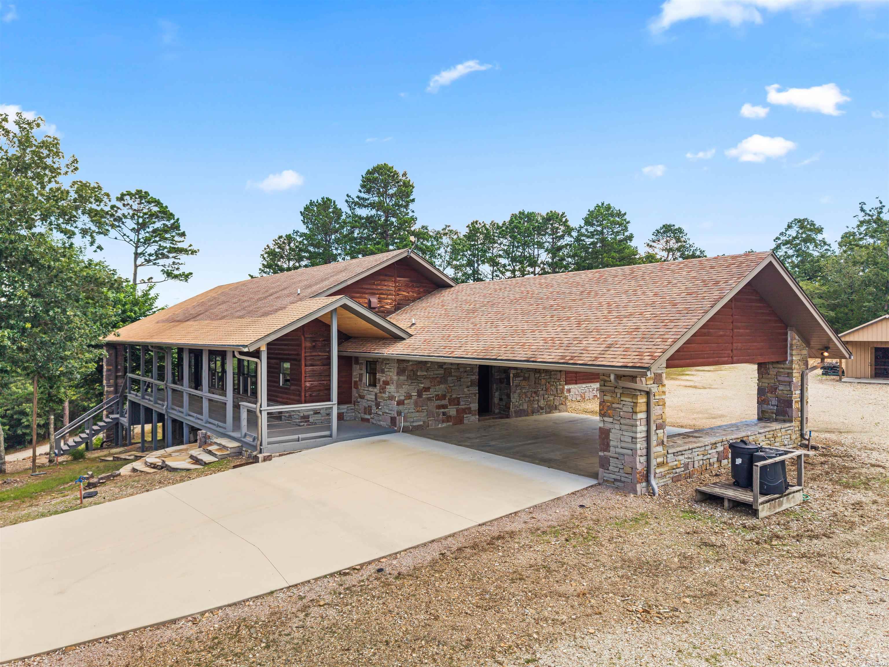 110 Lizard Lane Property Photo 11