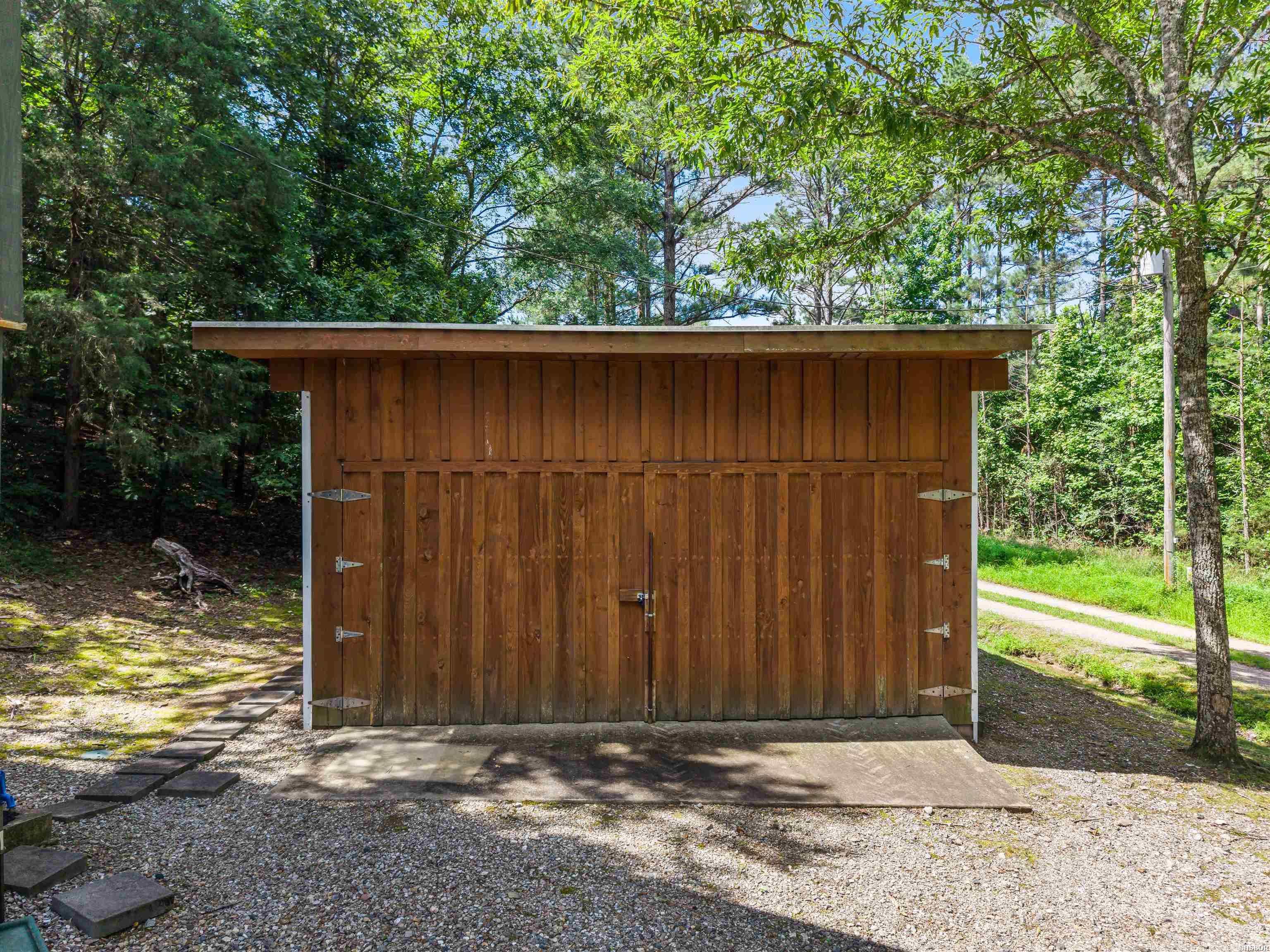 110 Lizard Lane Property Photo 44