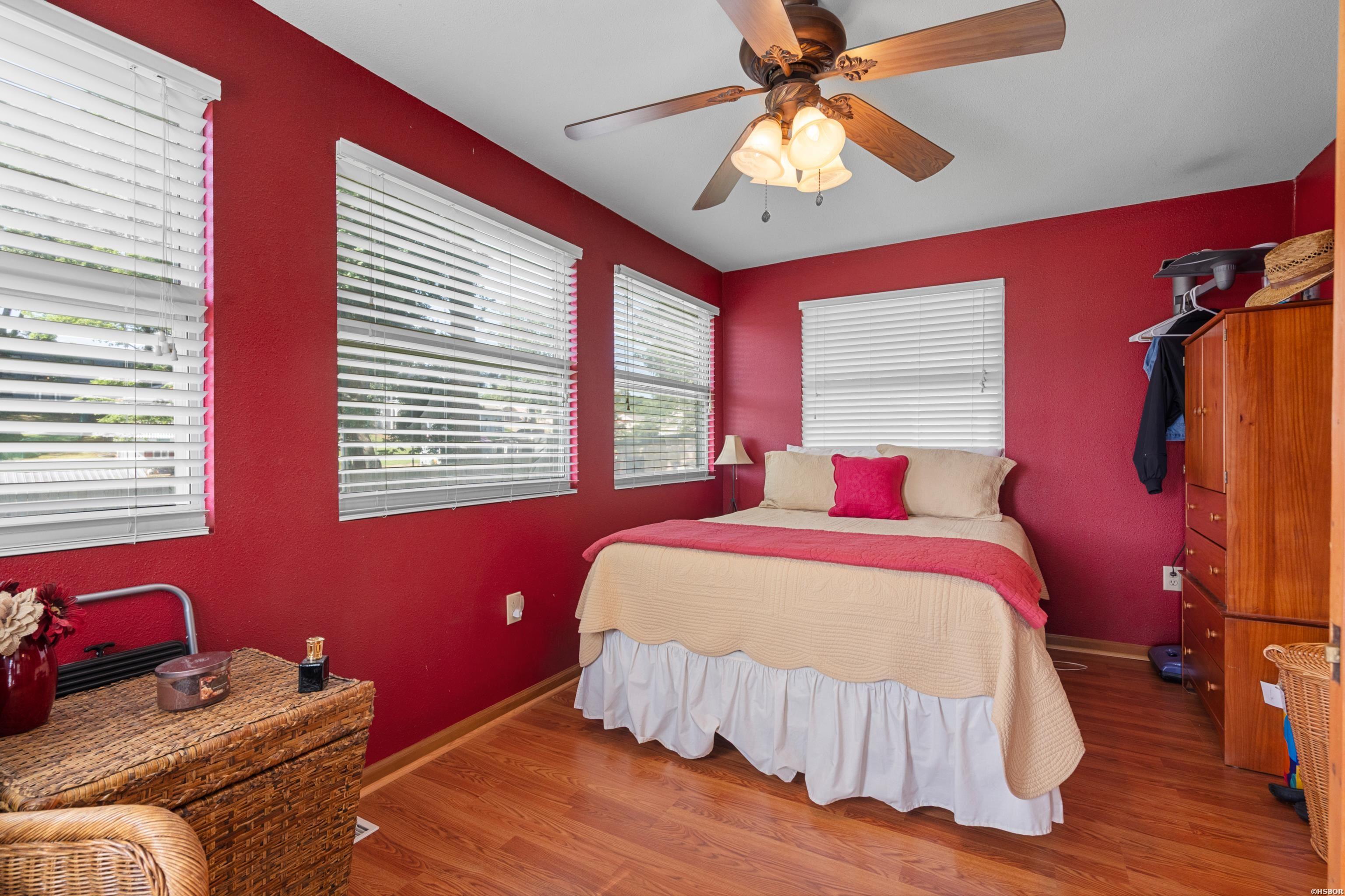 105 Chambers Point Property Photo 16