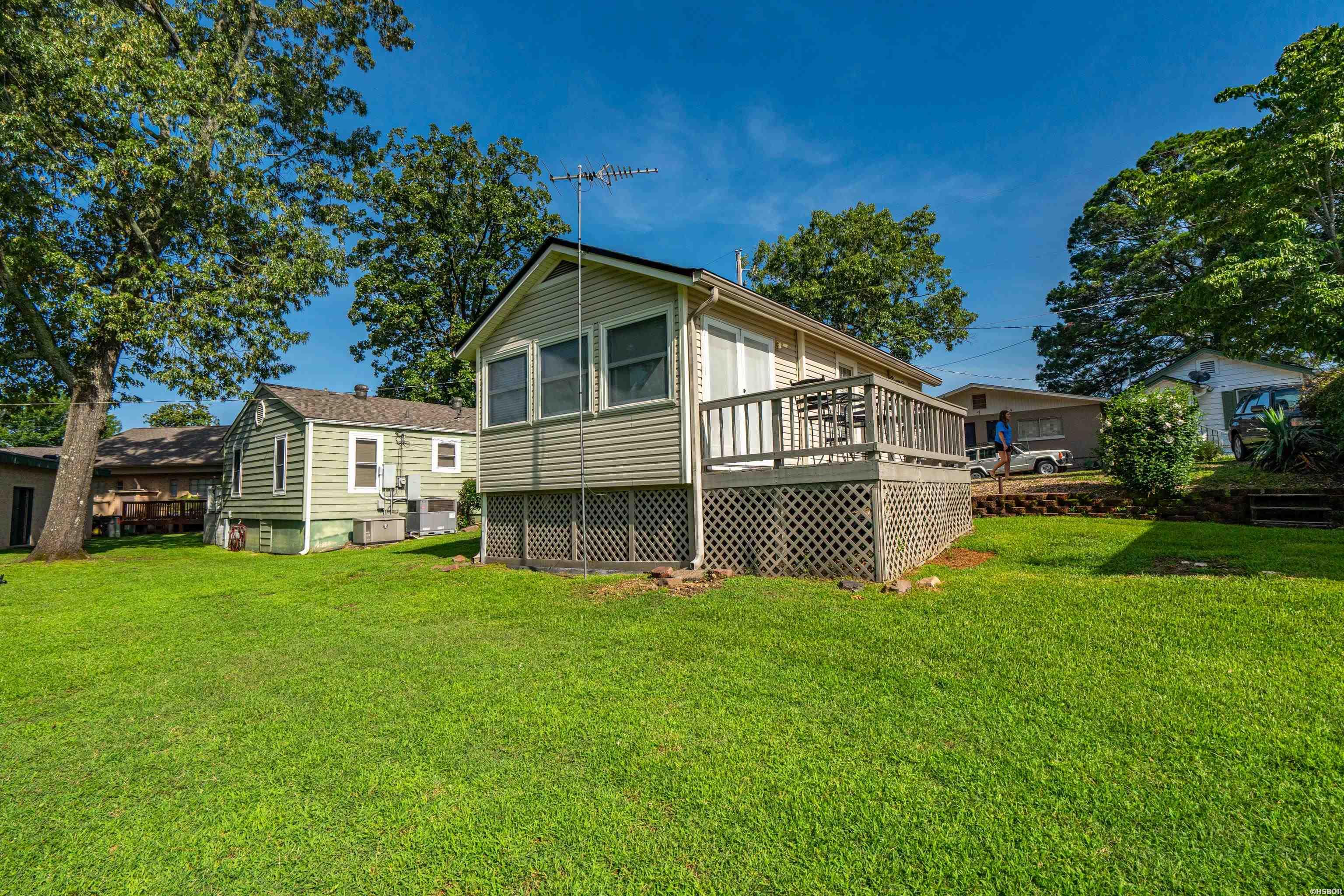 105 Chambers Point Property Photo 20