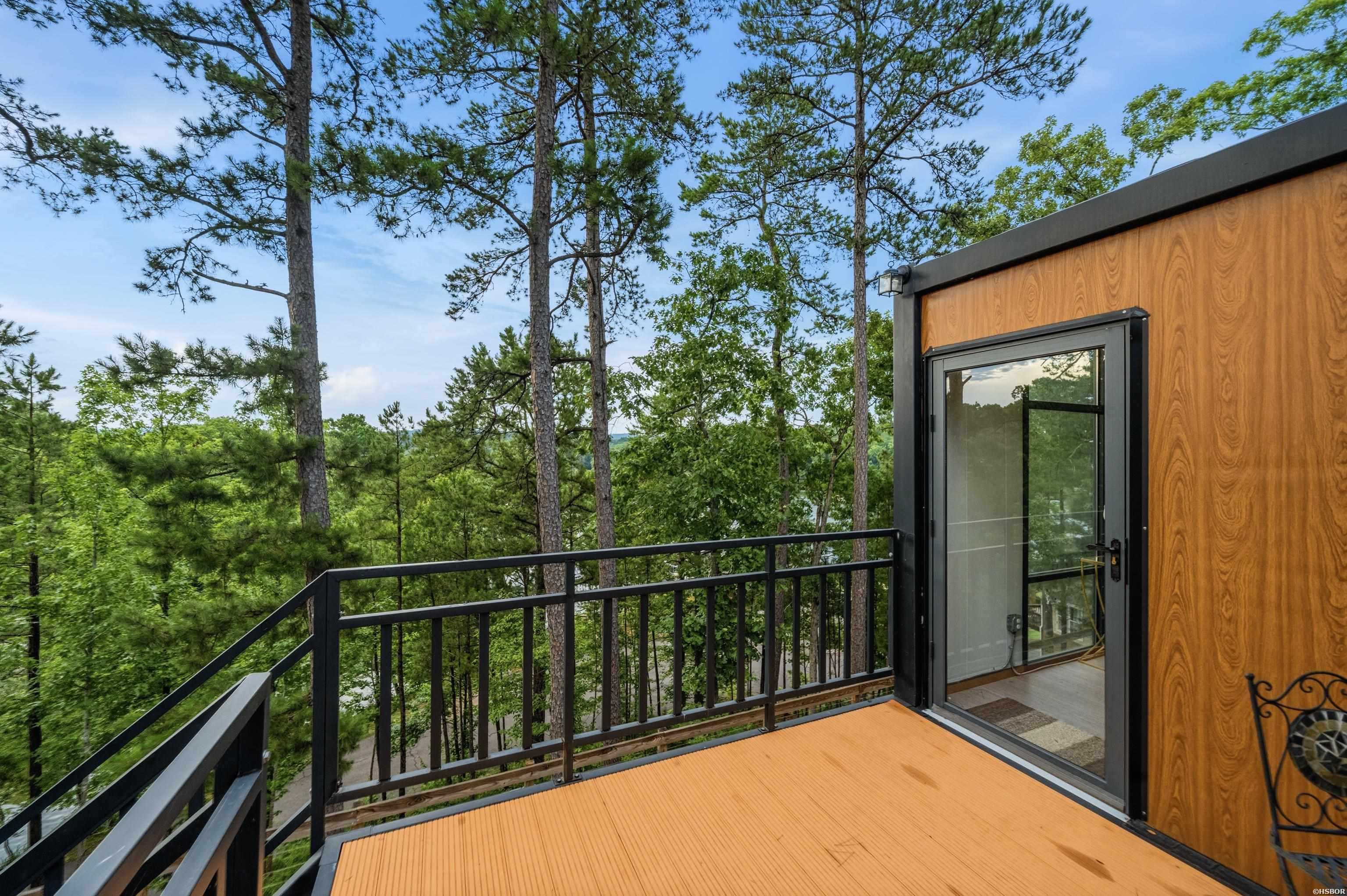 124 Waterfall Court Property Photo 18