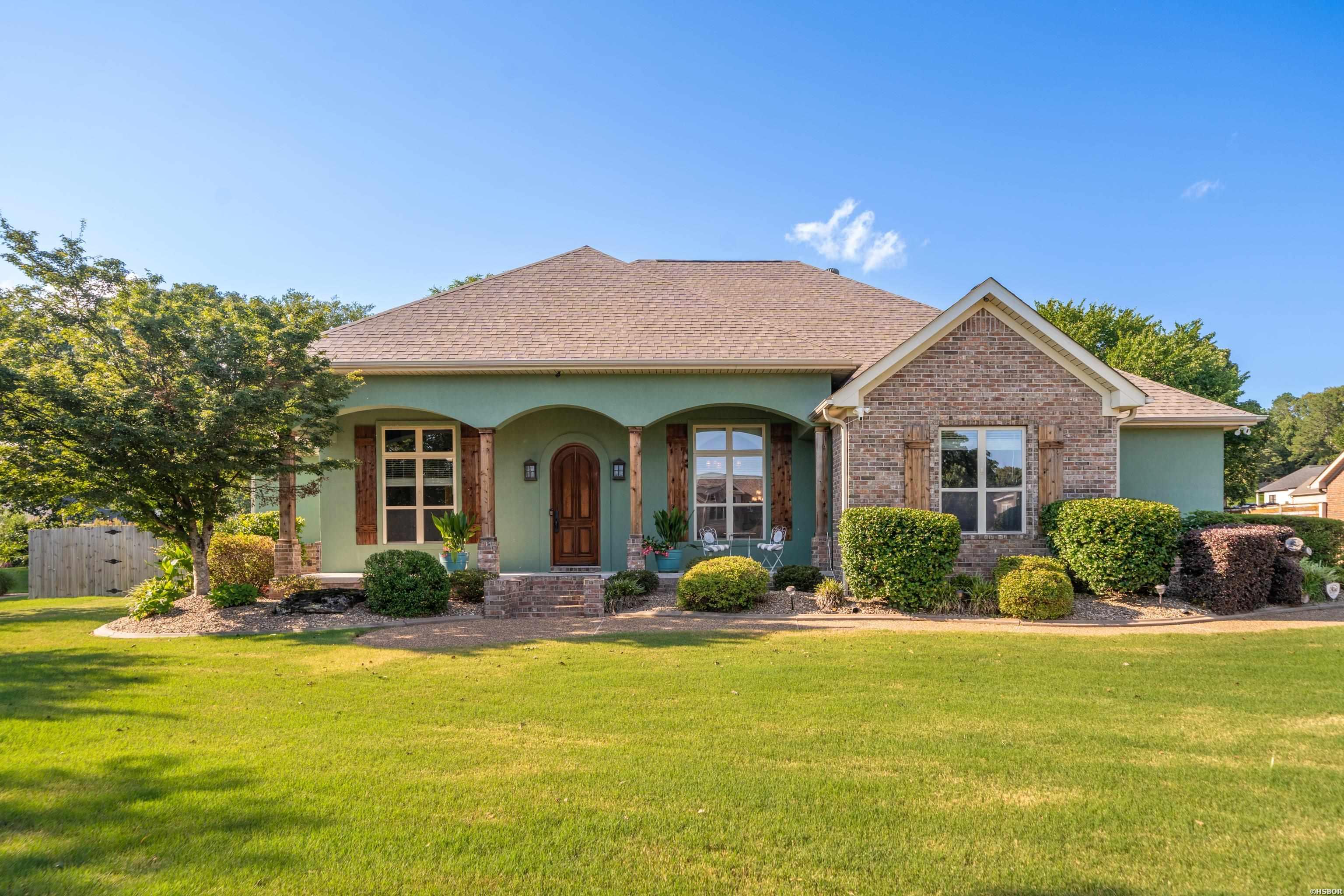 124 Setter Crossing Property Photo 1