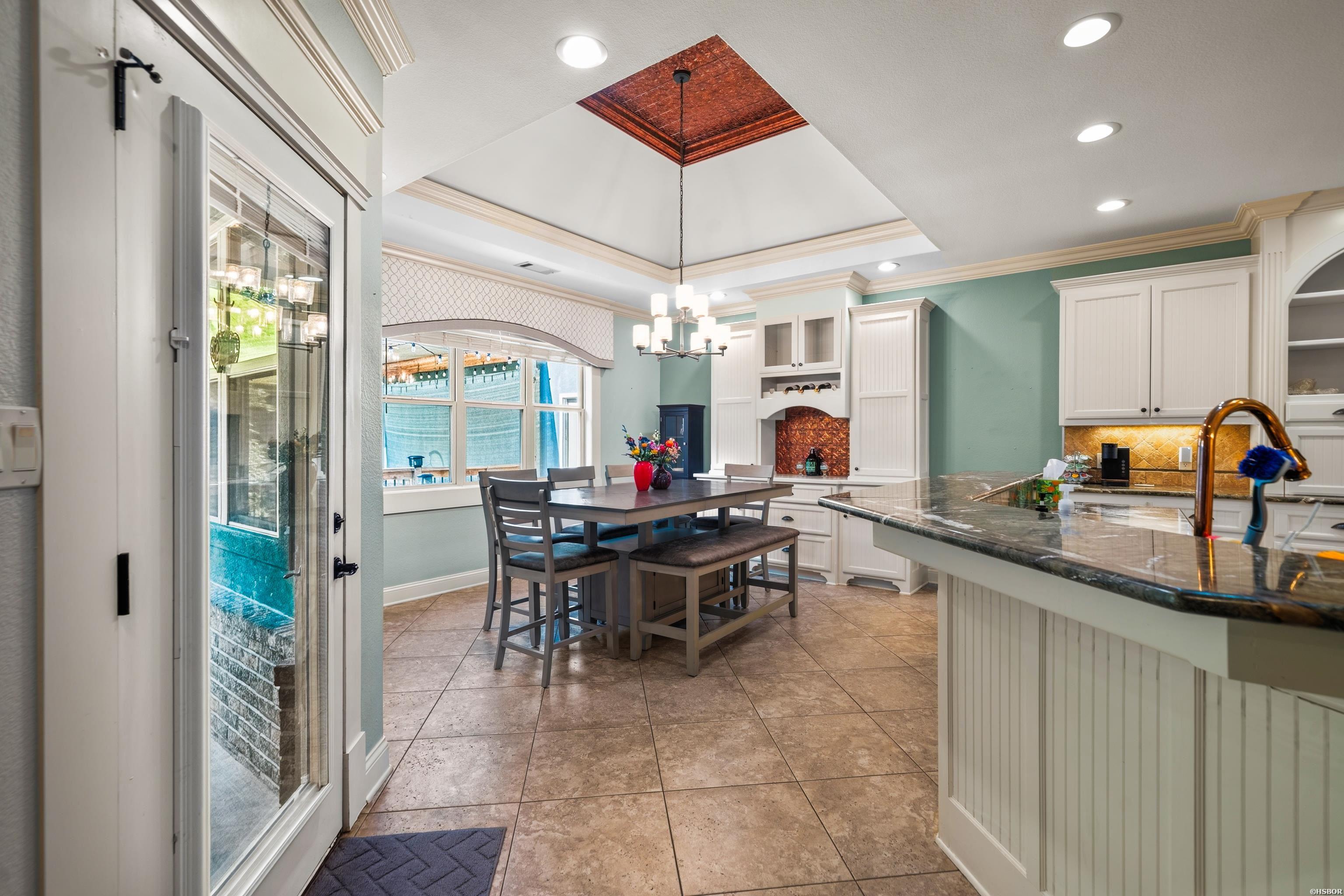 124 Setter Crossing Property Photo 10