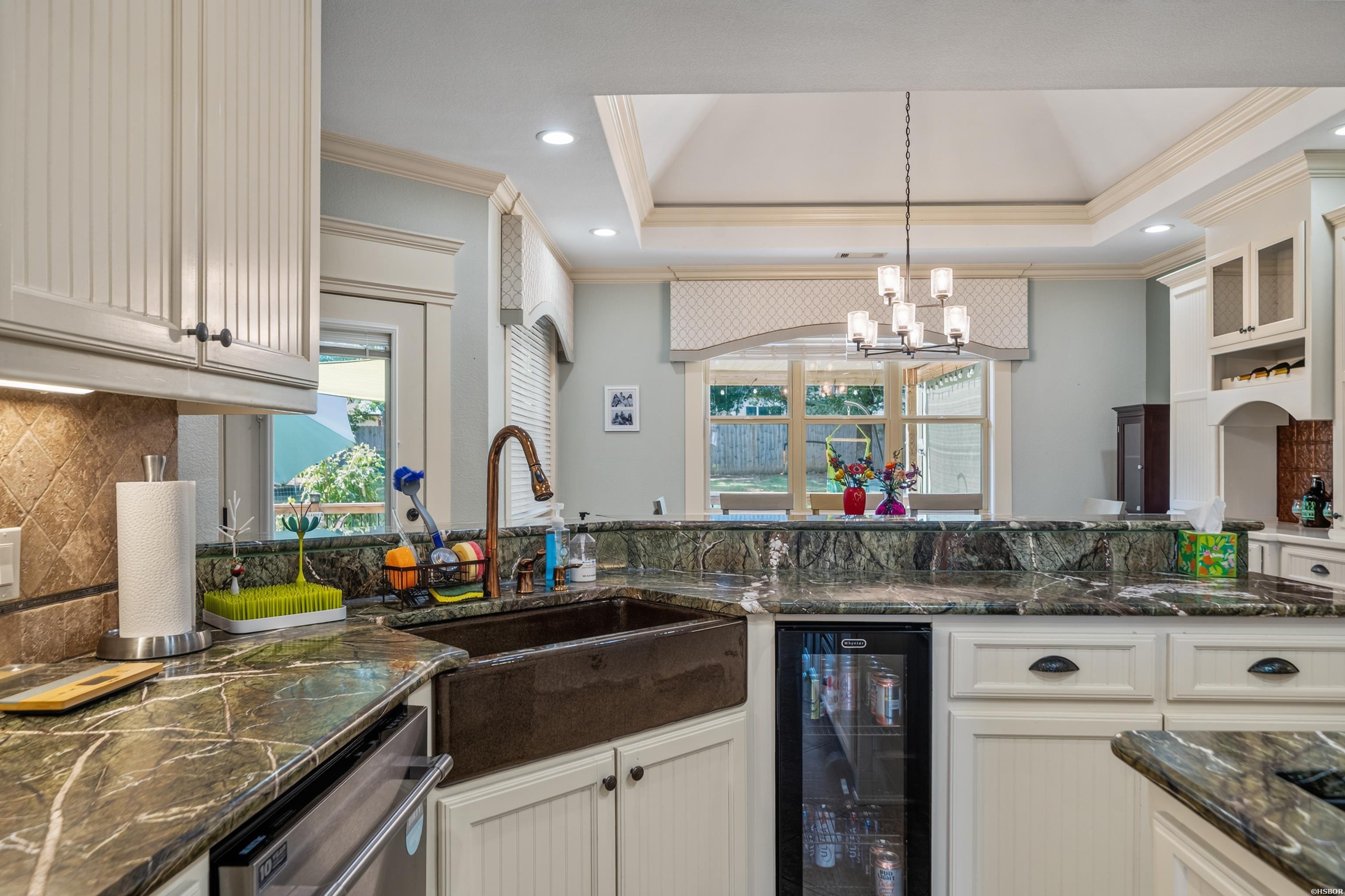 124 Setter Crossing Property Photo 14
