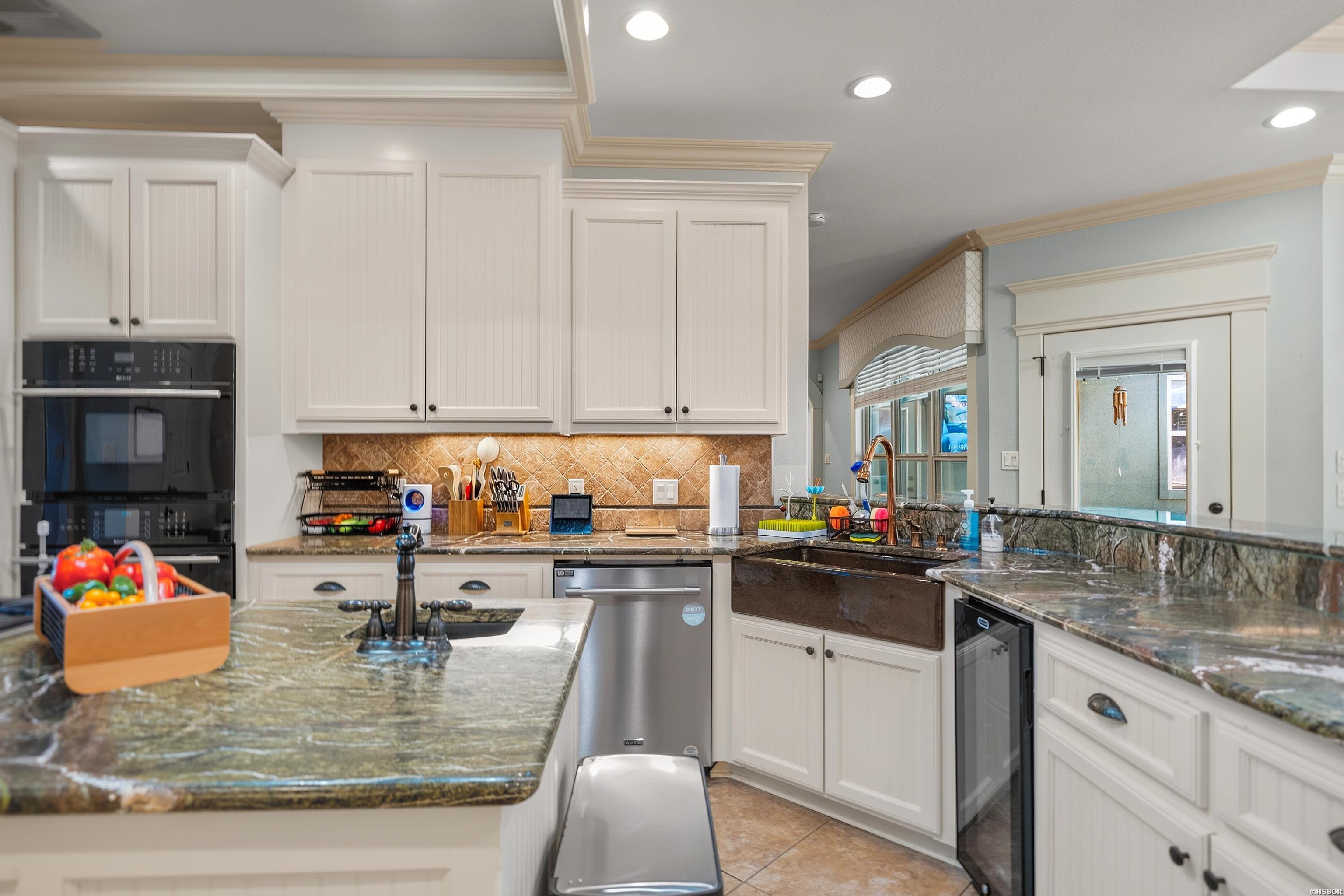 124 Setter Crossing Property Photo 18