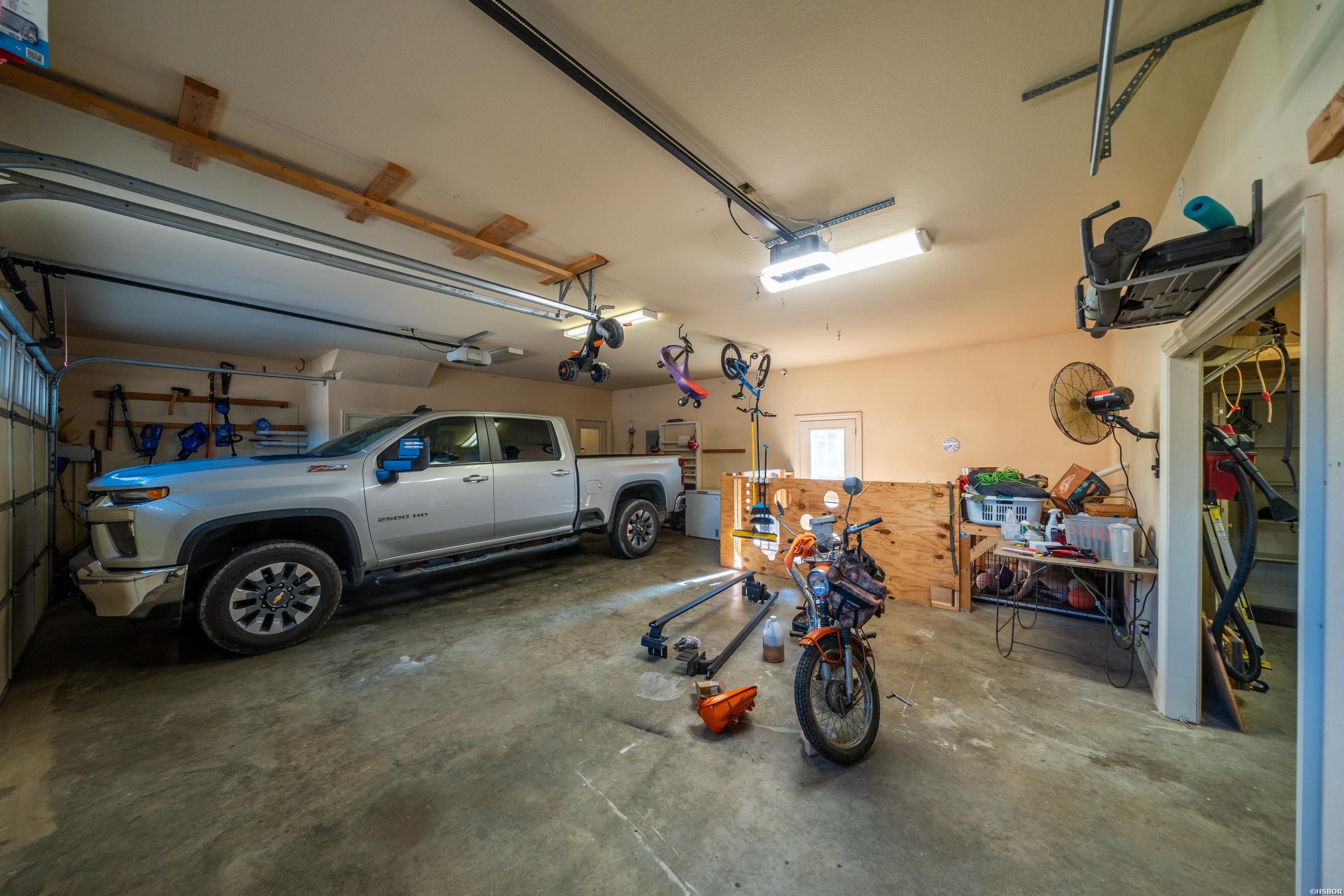124 Setter Crossing Property Photo 48