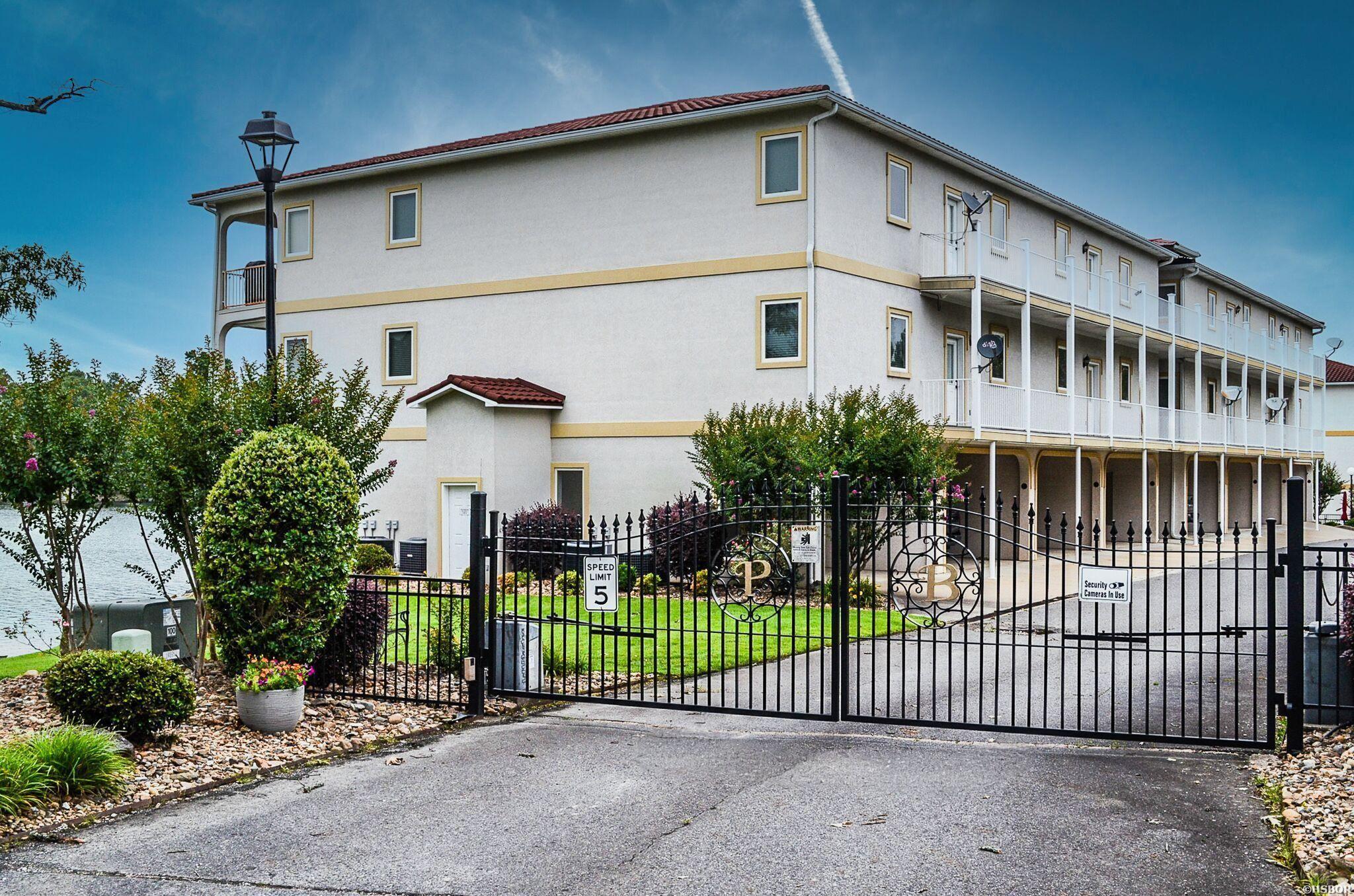 1380 Airport Road Property Photo 3