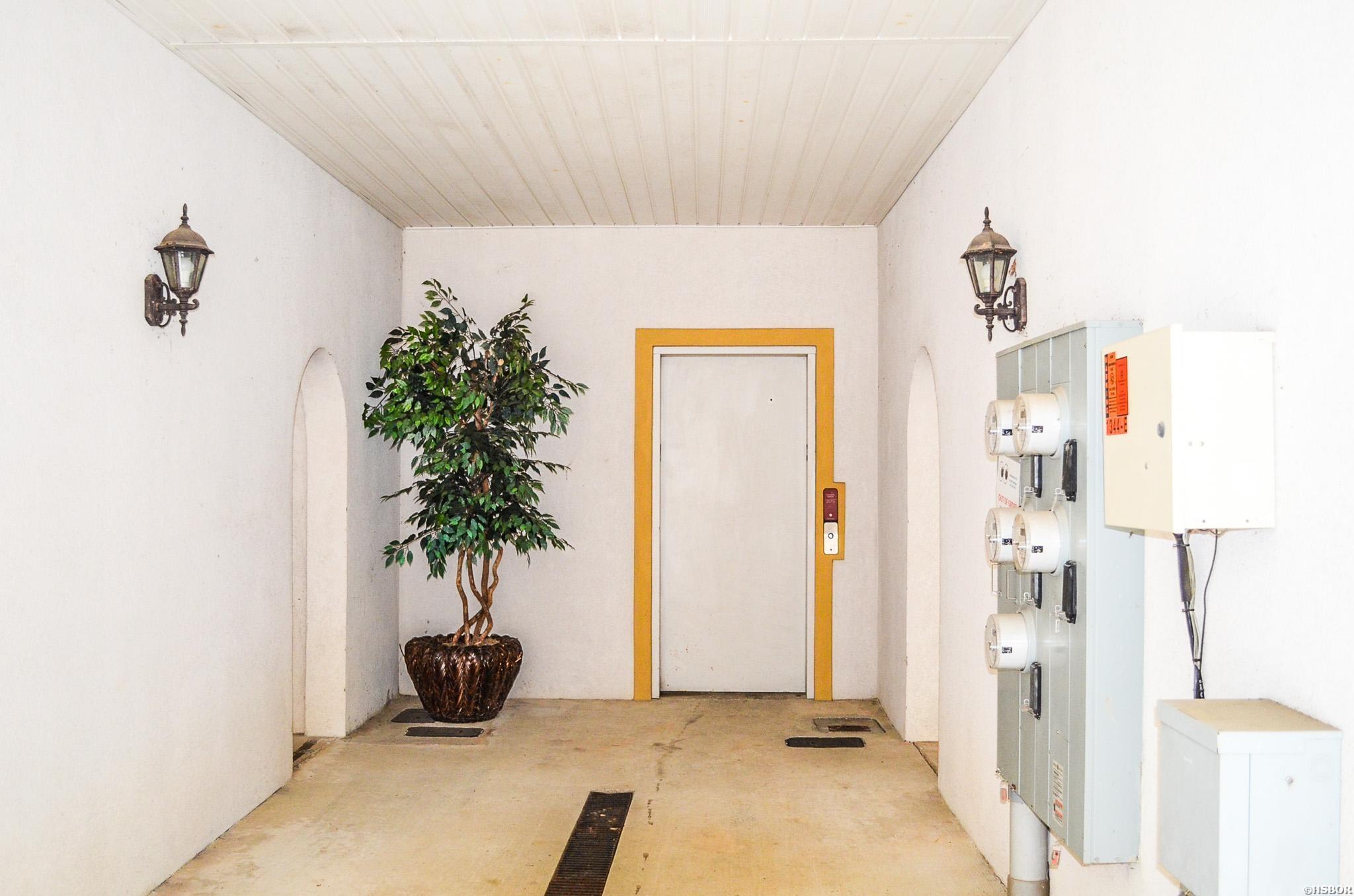 1380 Airport Road Property Photo 6