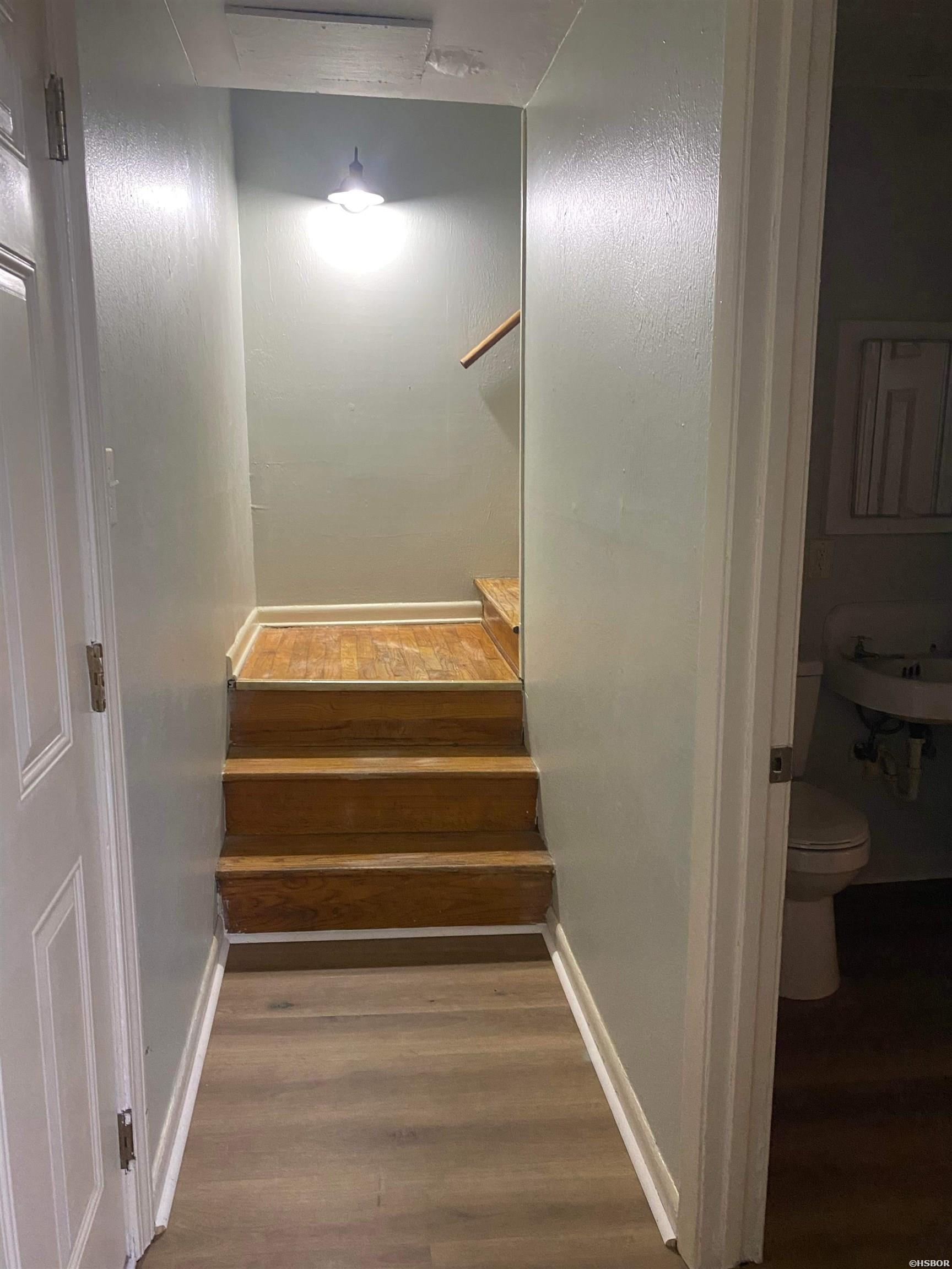 614-612 Oakcliff Property Photo 20