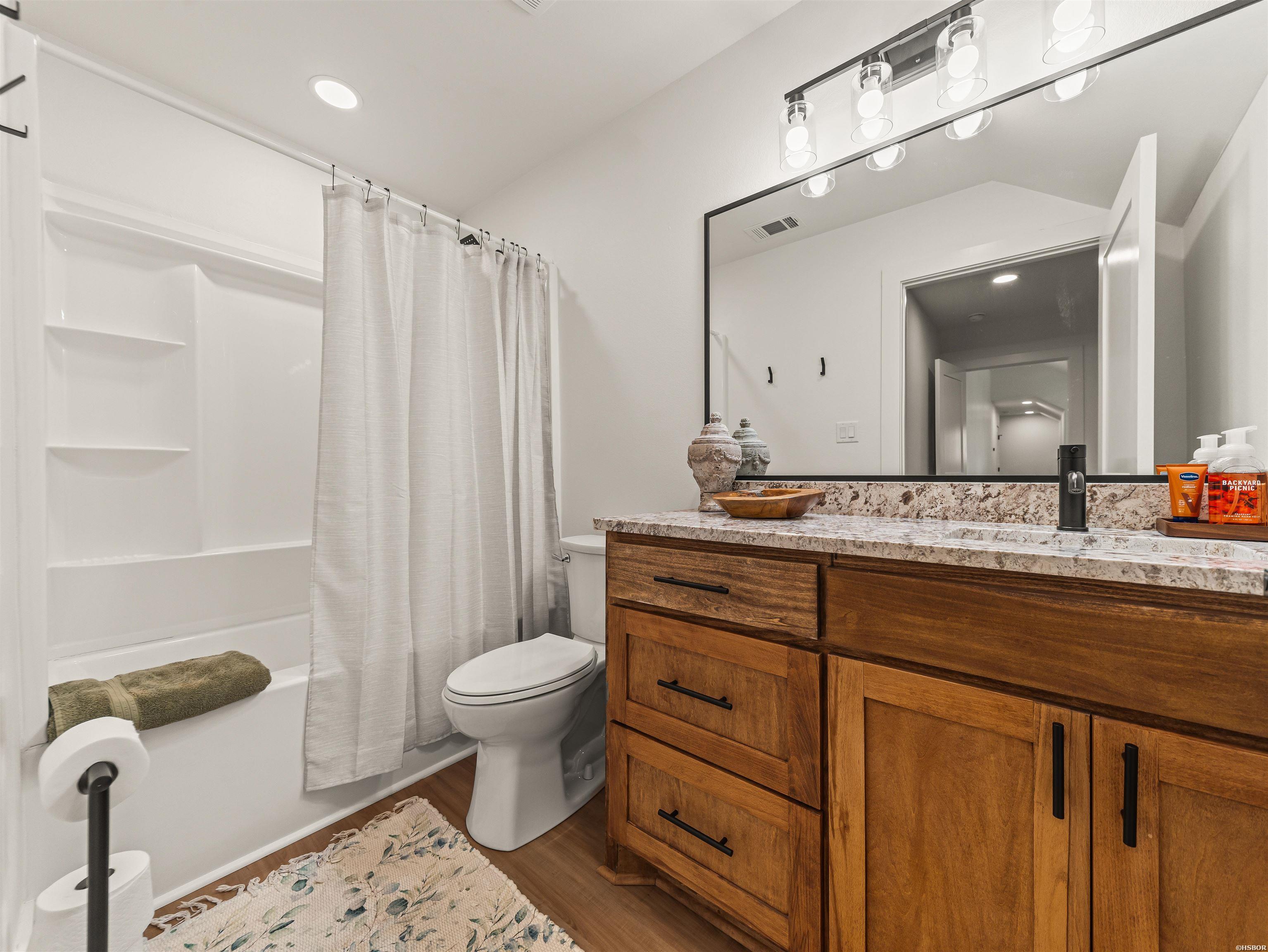 168 Pico Circle Property Photo 32