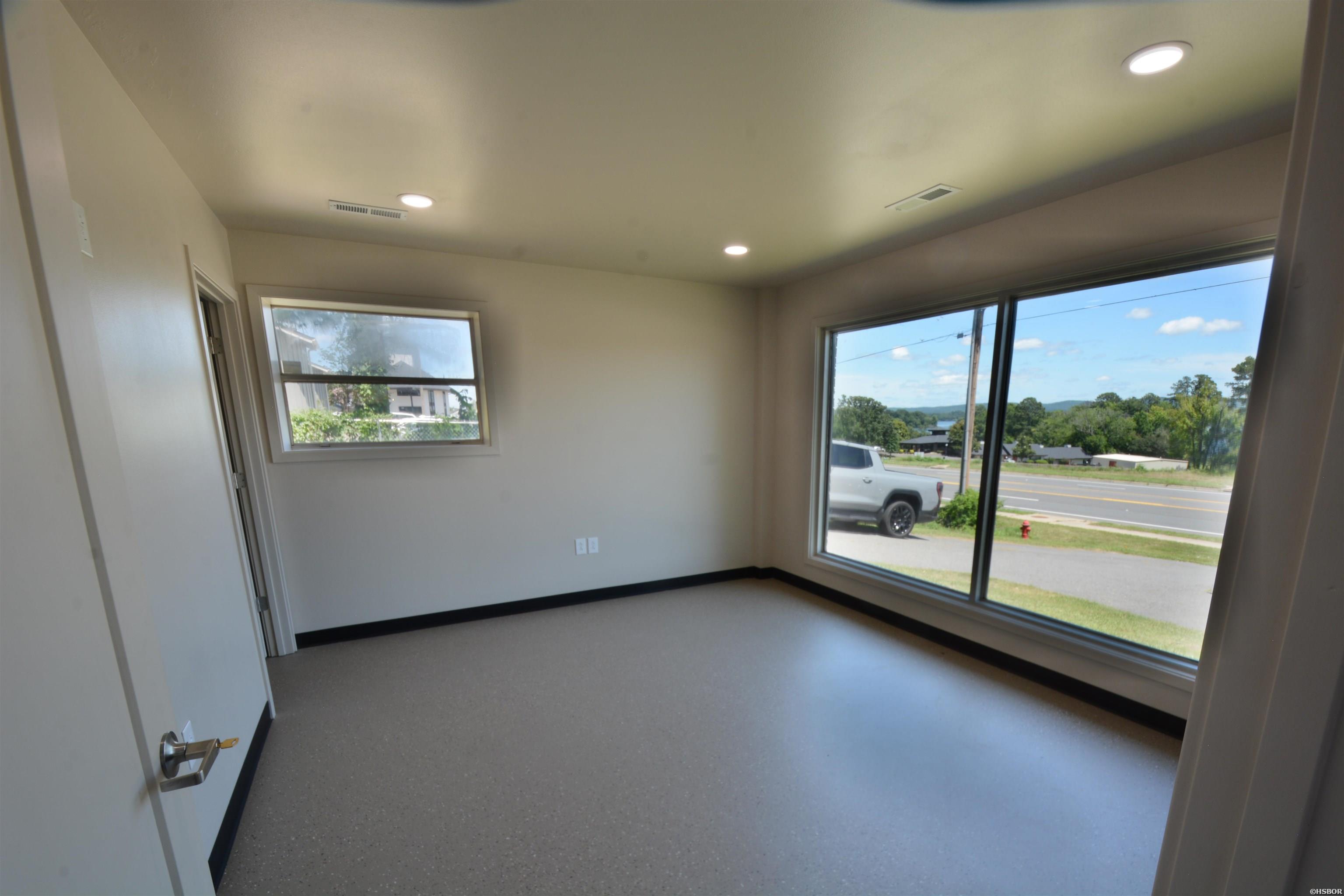 5398 Central Avenue Property Photo 19