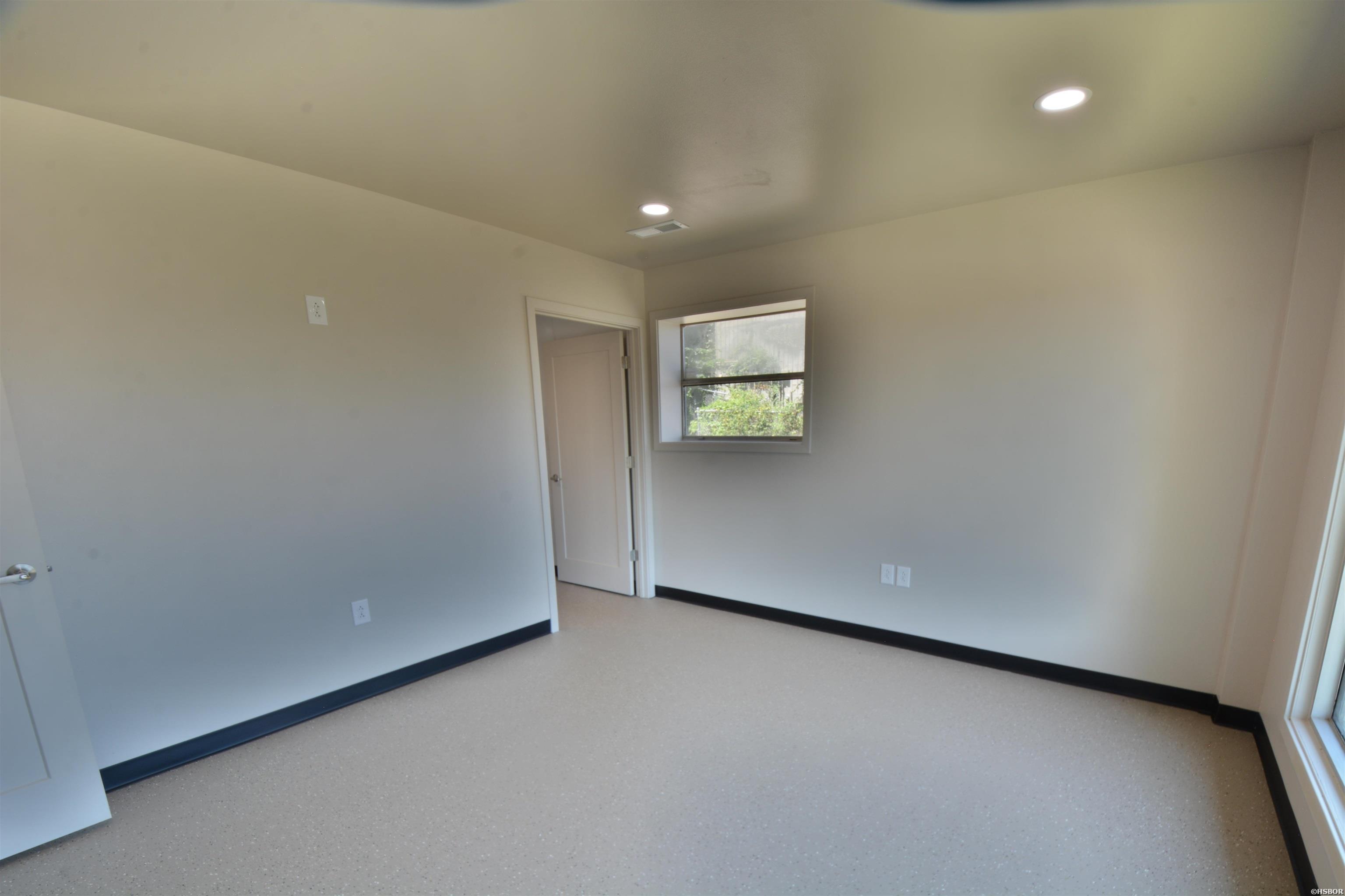 5398 Central Avenue Property Photo 20